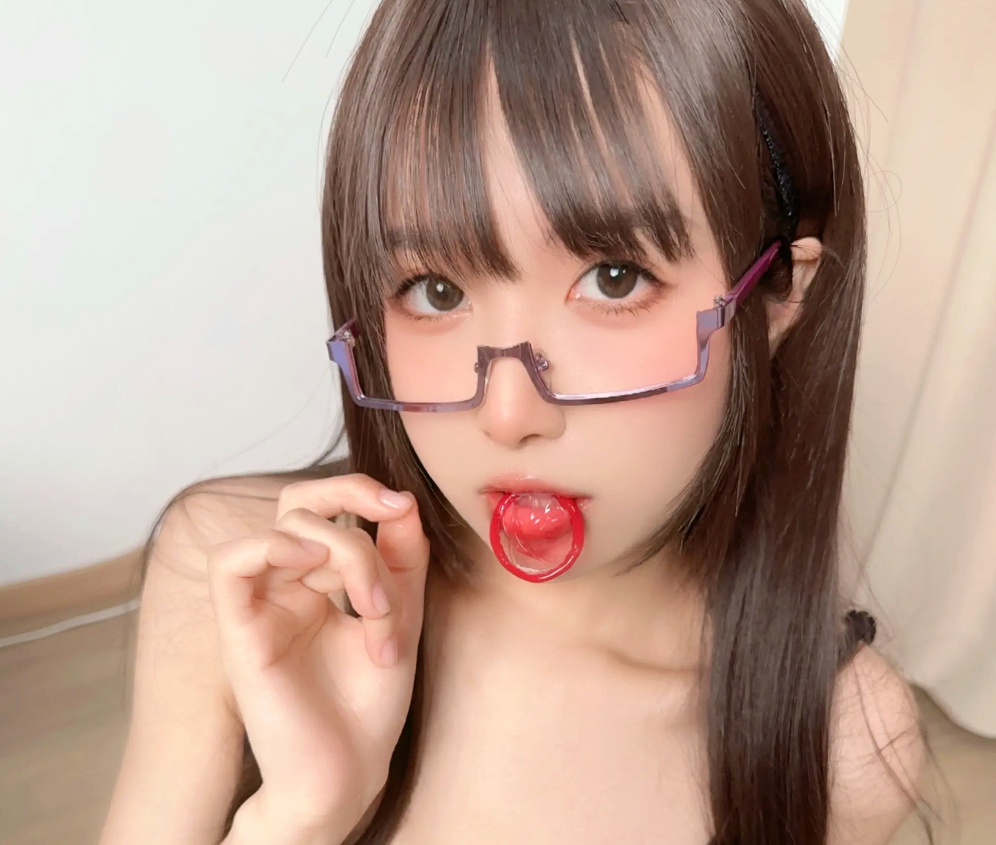 《布丁大法 - 口香糖》性感黑丝美臀私房照 诱惑大尺度写真