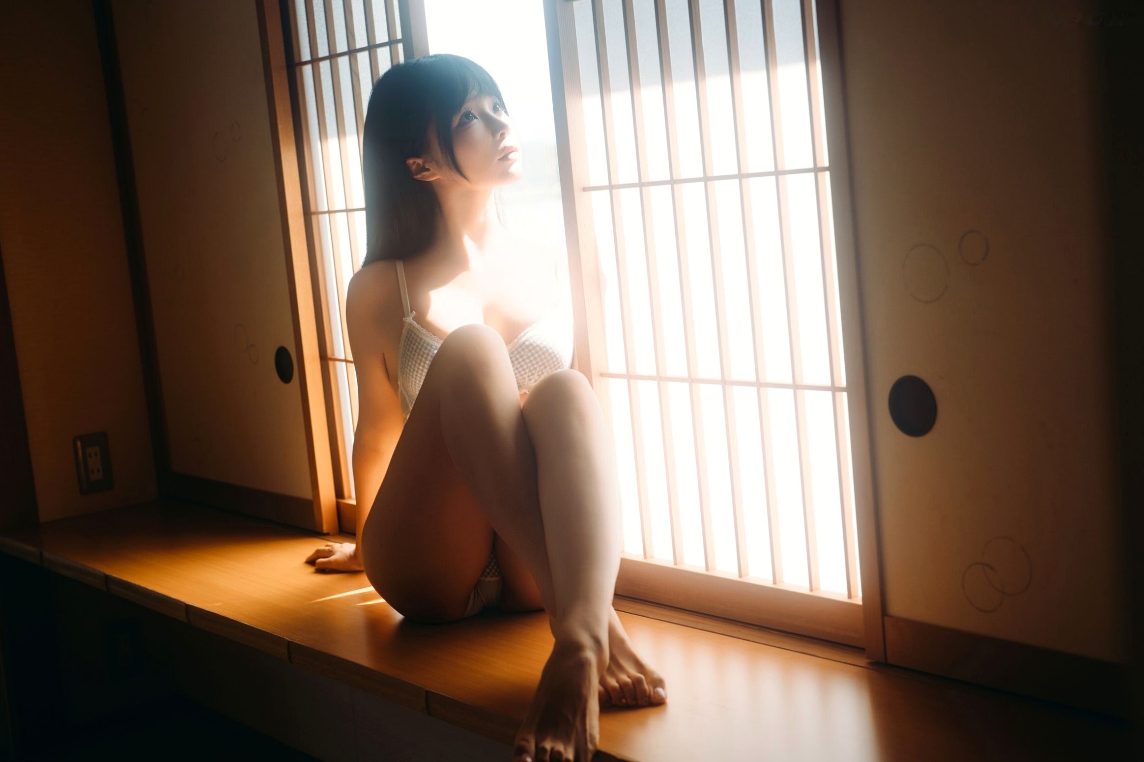 蠢沫沫-夏想-上 日系和服海边校服水疗比基尼性感写真