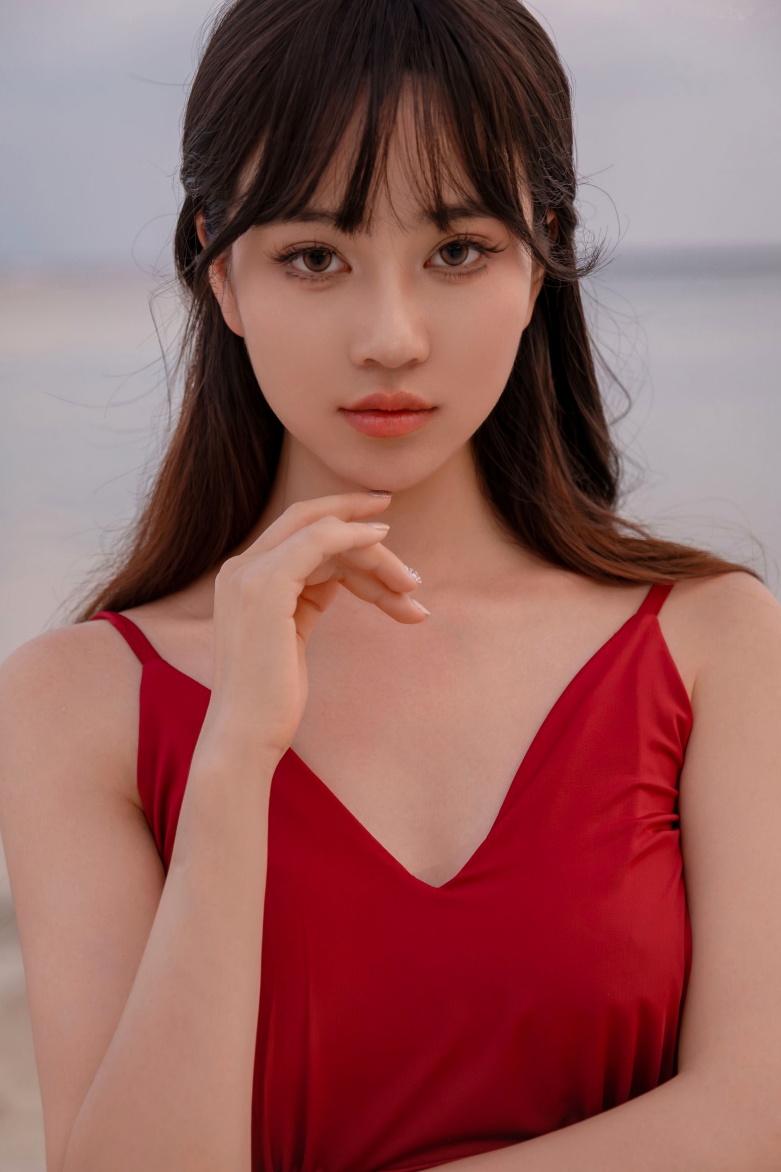 《年年-言遇》户外无圣光红裙性感写真 泳池畔大尺度女神美图
