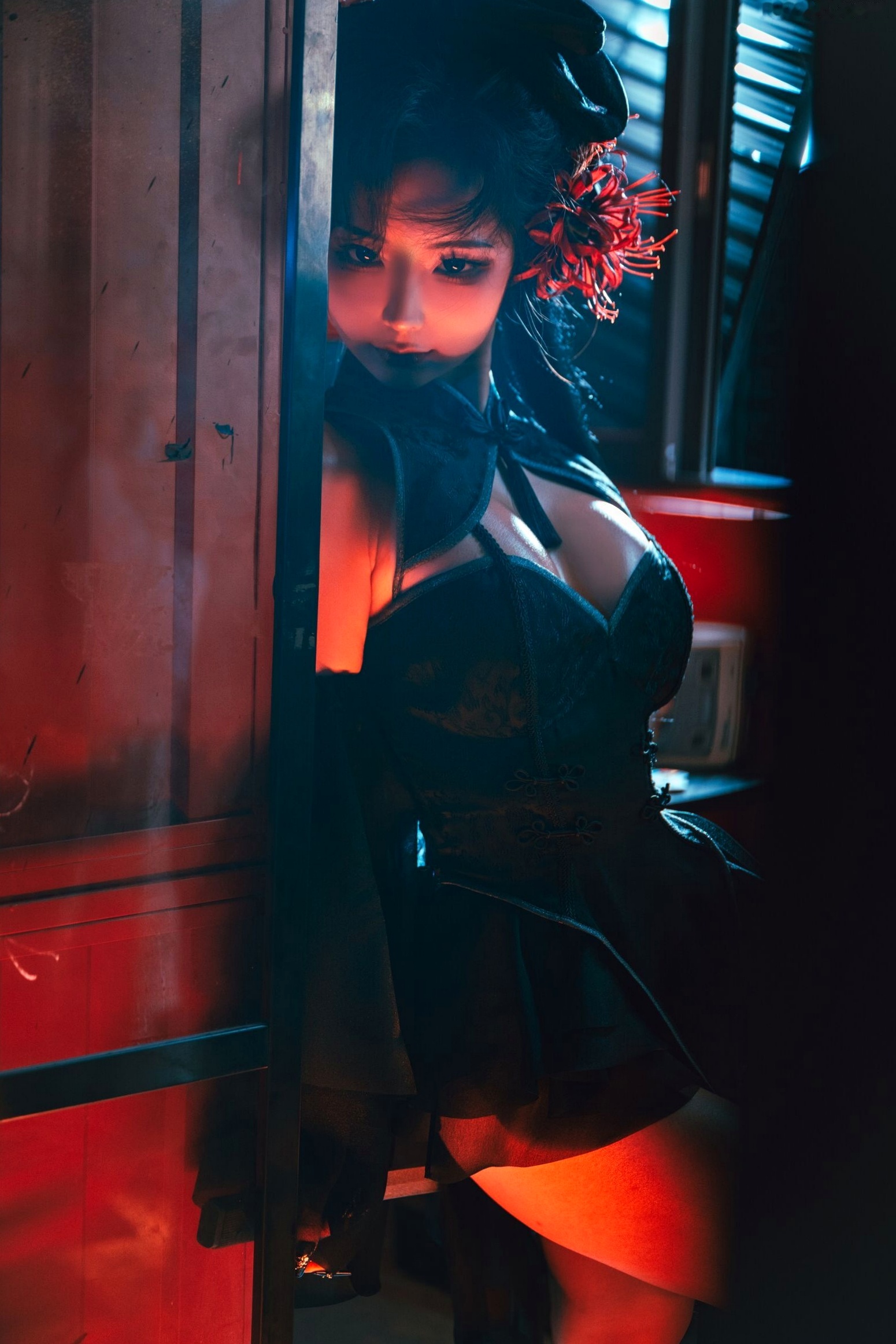 《蠢沫沫 - 蔻 少女后庭》国风古韵性感旗袍COS写真 唯美庭院仙气丝袜私房美图