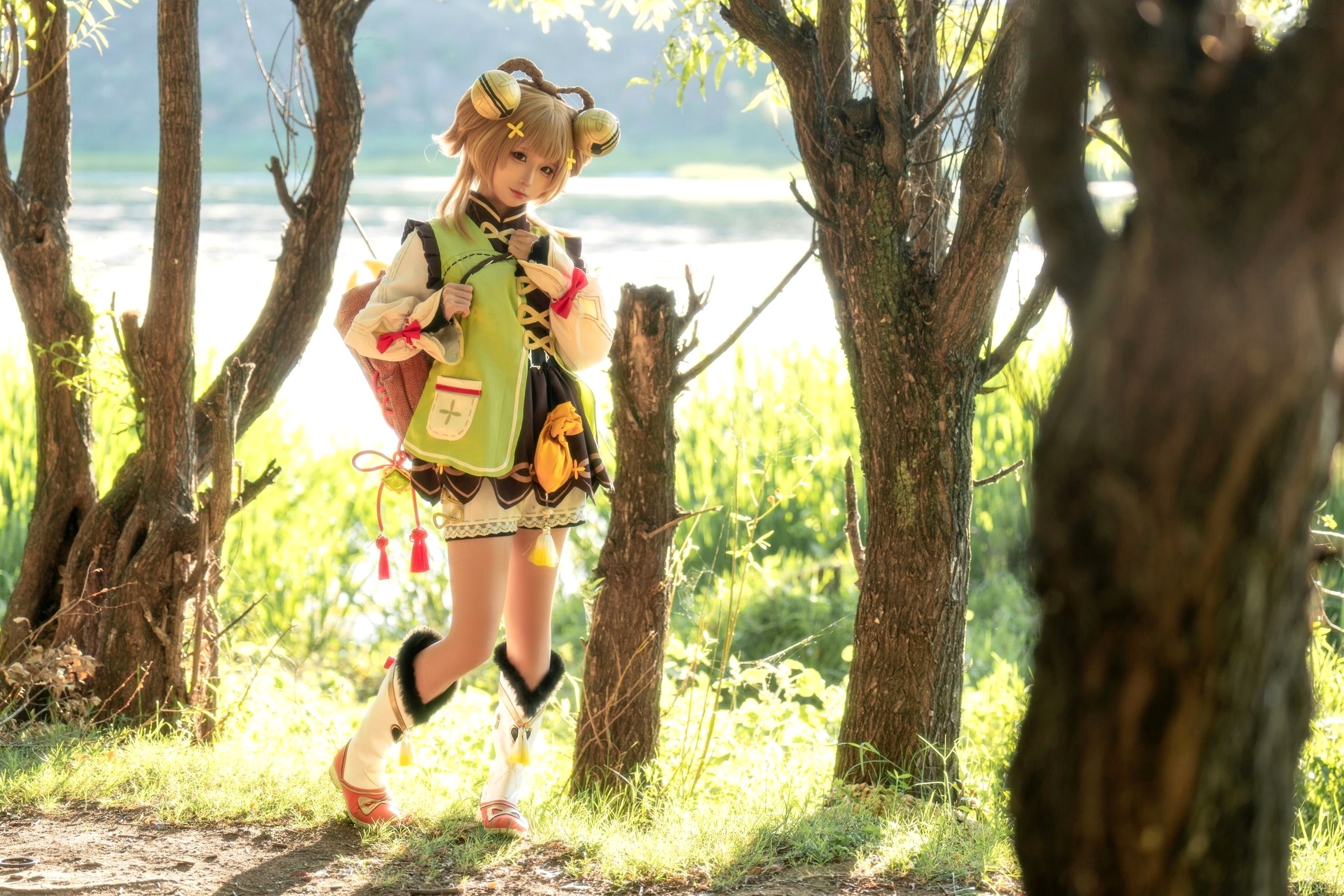 蠢沫沫-瑶瑶原神Cosplay户外阳光草地清新治愈萌系写真
