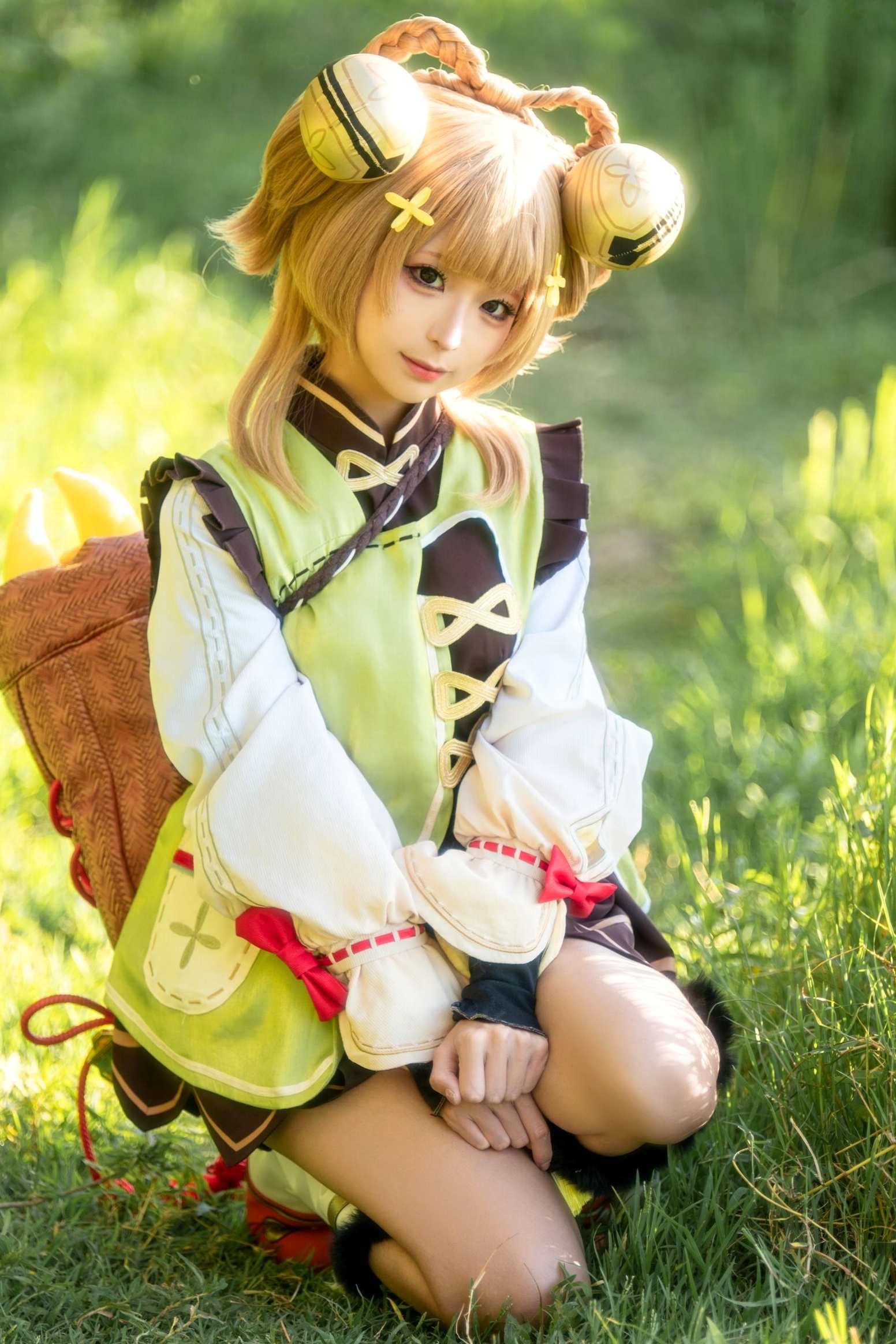 蠢沫沫-瑶瑶原神Cosplay户外阳光草地清新治愈萌系写真