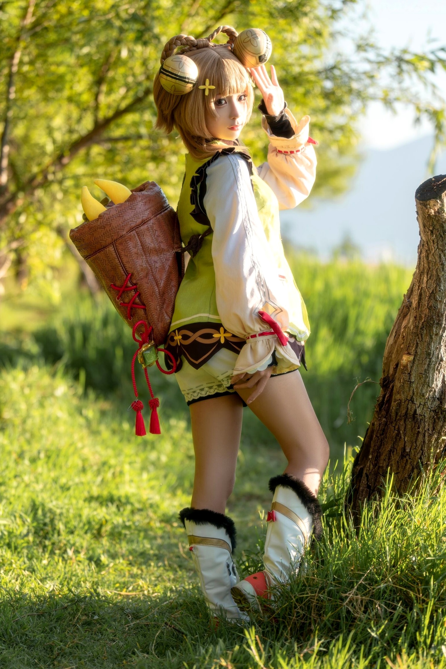 蠢沫沫-瑶瑶原神Cosplay户外阳光草地清新治愈萌系写真