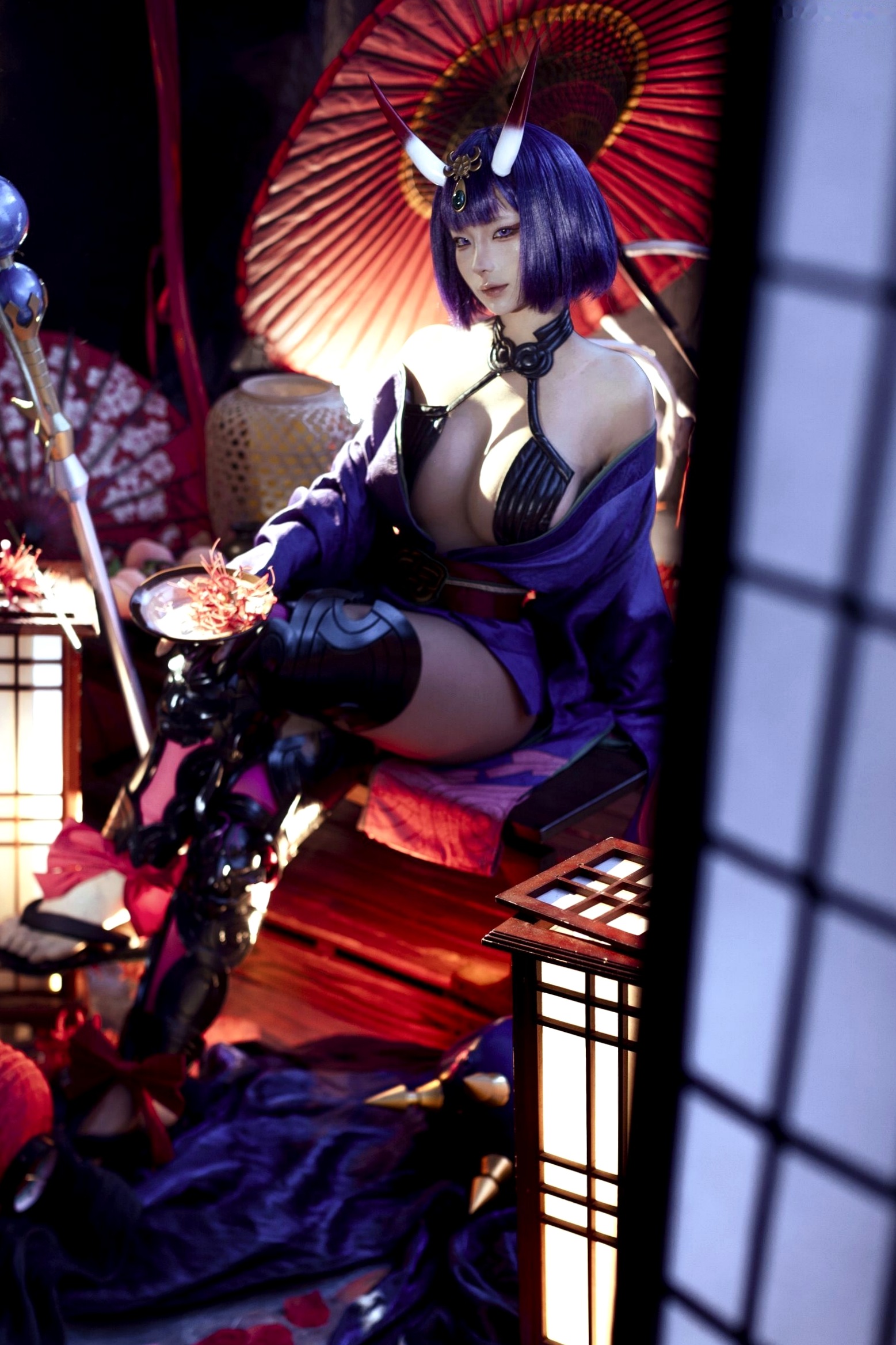 蠢沫沫-2025年09月自拍-4套 魅惑鬼姬Cosplay与黑丝校服写真