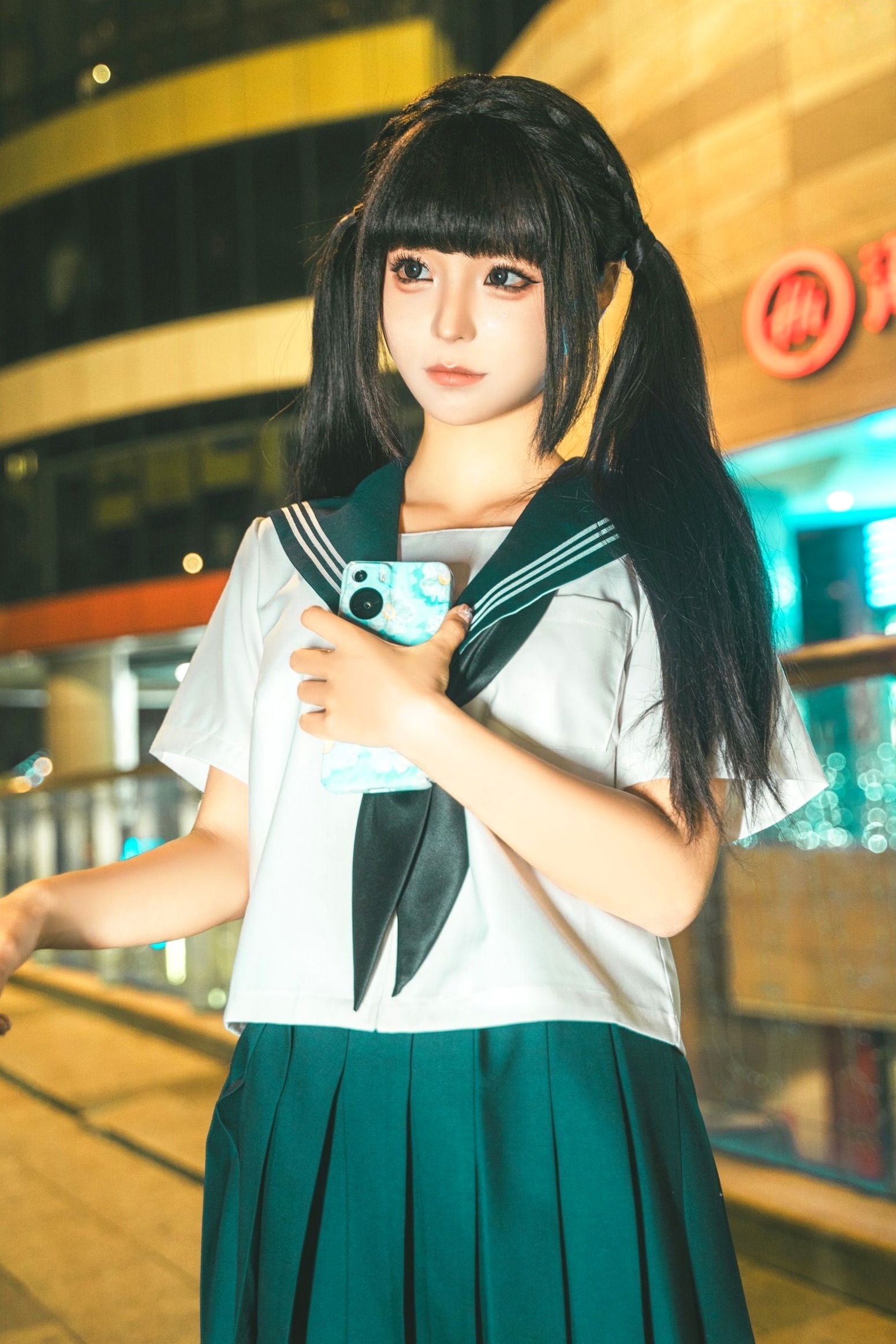 《蠢沫沫-蠢沫沫奇遇记-2》水手服双马尾夜景车载写真 萌系美腿少女制服诱惑