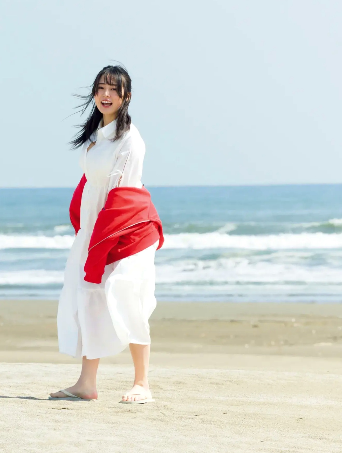 白濱美兎 - 最強の18歳 至宝の柔ボディ降臨!日本美少女海边沙滩清新性感比基尼写真