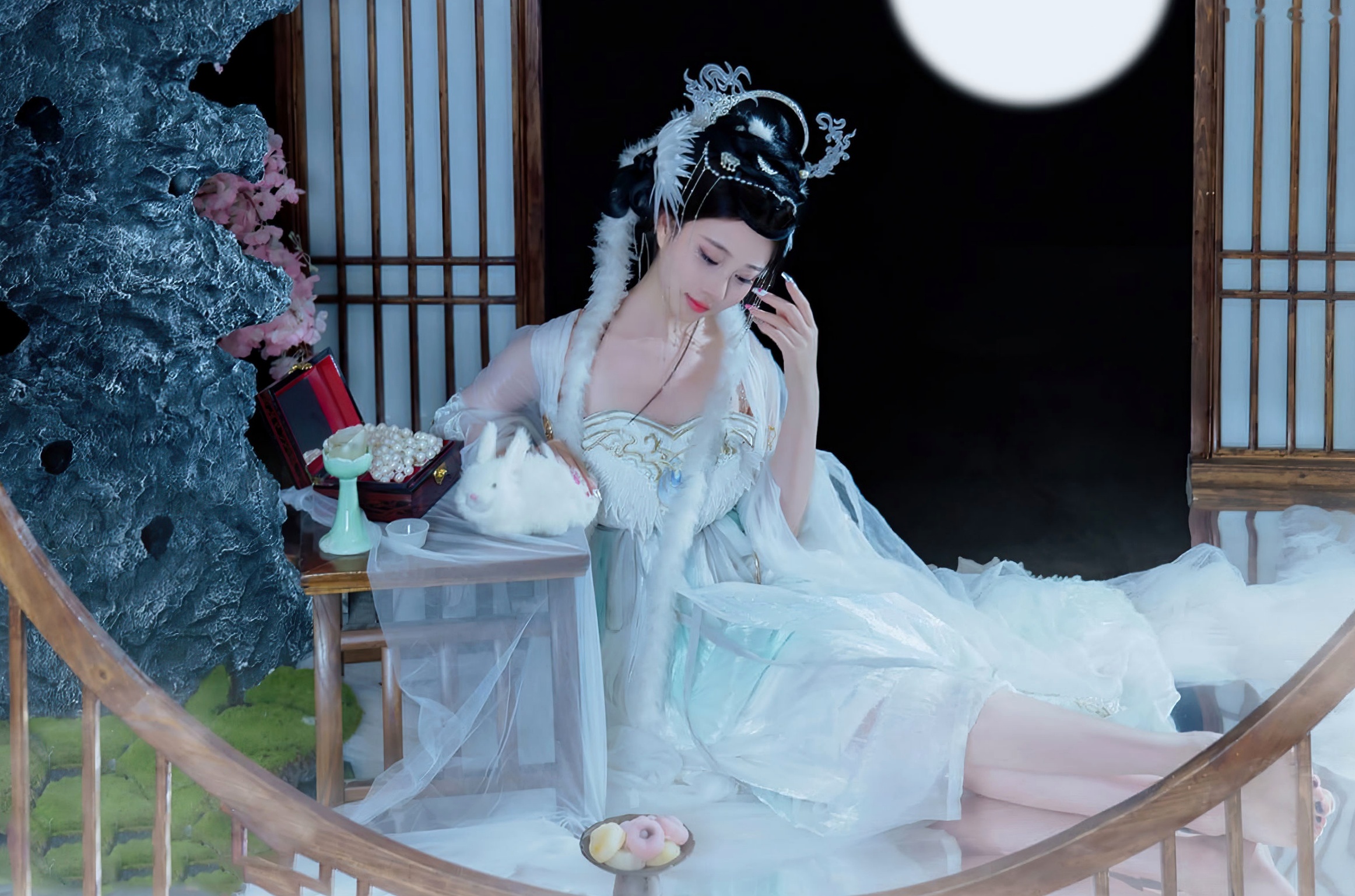 《年年Nnian-嫦娥仙子》古风汉服角色扮演性感大尺度私房写真