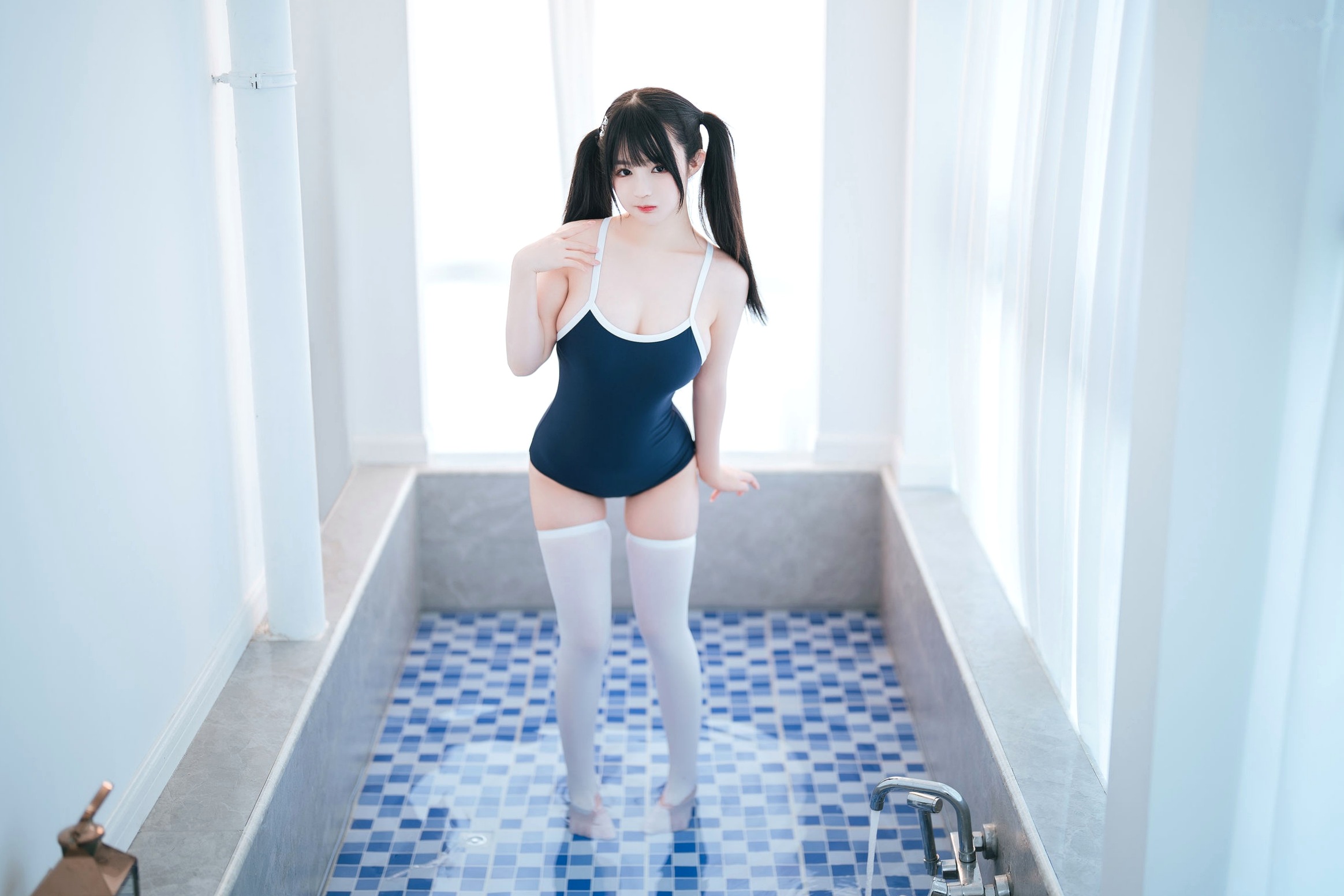 《桜井宁宁-059-青春双马尾少女泳池私房写真,性感白丝死库水诱惑》