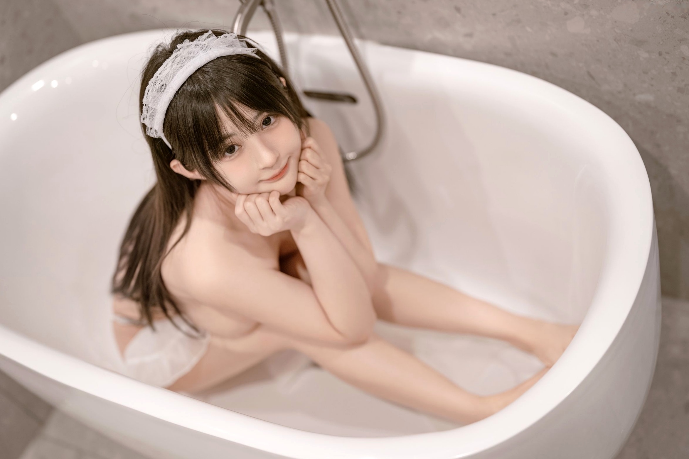 桜井宁宁-049-关于我家可爱的女仆,精致Cosplay制服私房照,展现浴室诱惑与清纯魅力,完美身材引人遐想