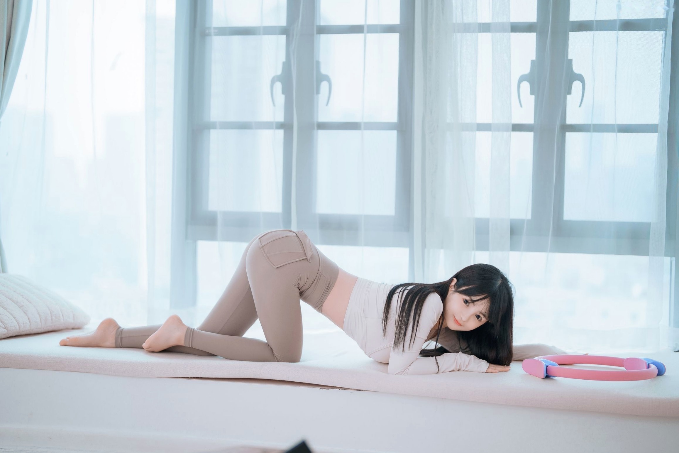 桜井宁宁-051-瑜伽妹妹,健身房私房健身写真,白嫩肌肤秀极致曲线美臀,极品性感诱惑