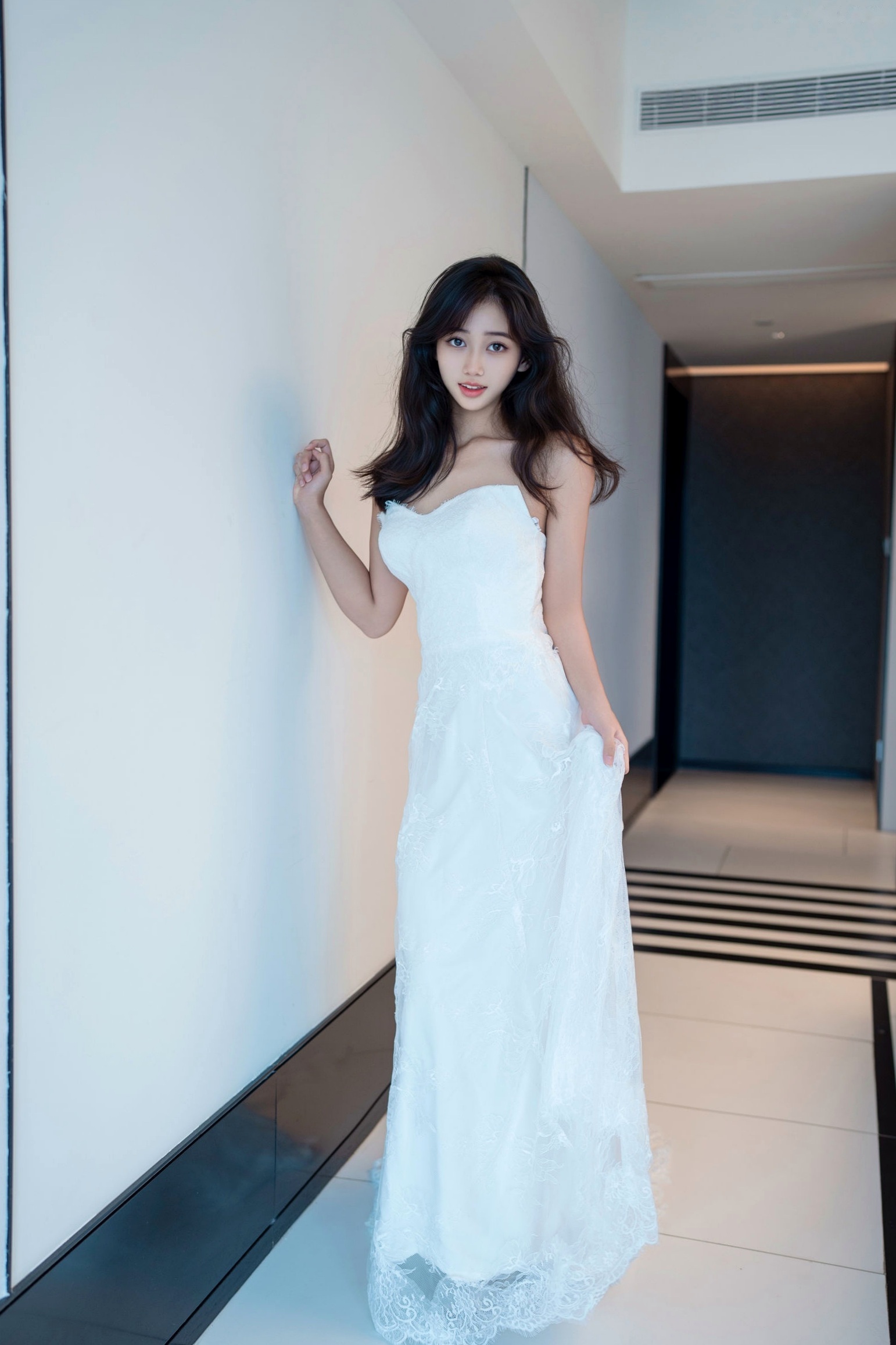 【XR-Uncensored】时安安:白色蕾丝长裙与肤色丝袜私房写真,极致美腿演绎优雅诱惑,XingYan星颜社绝美私拍