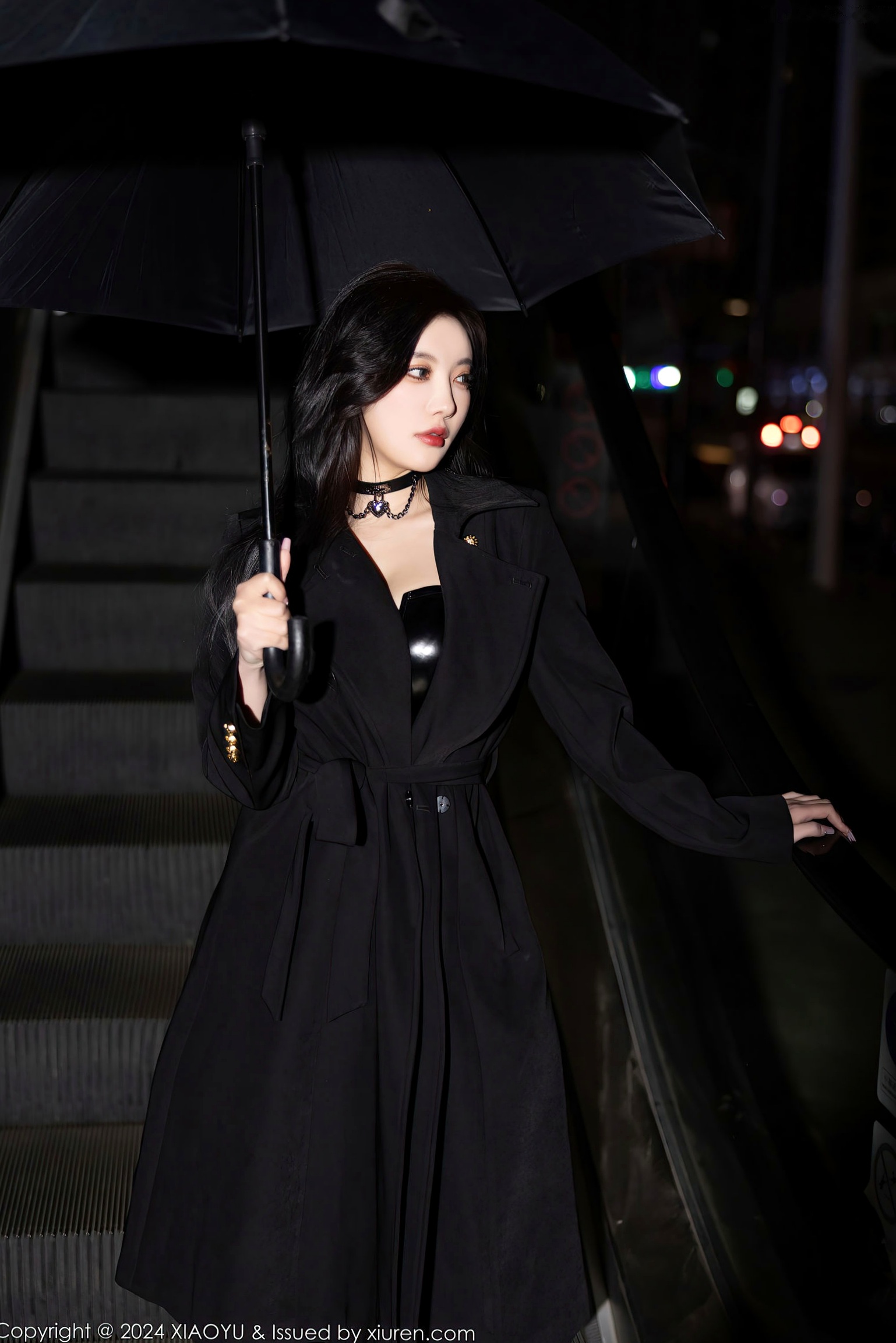 XiaoYu语画界-杨晨晨Yome-暗黑系漆皮制服诱惑与黑丝大片-冷艳御姐私房写真