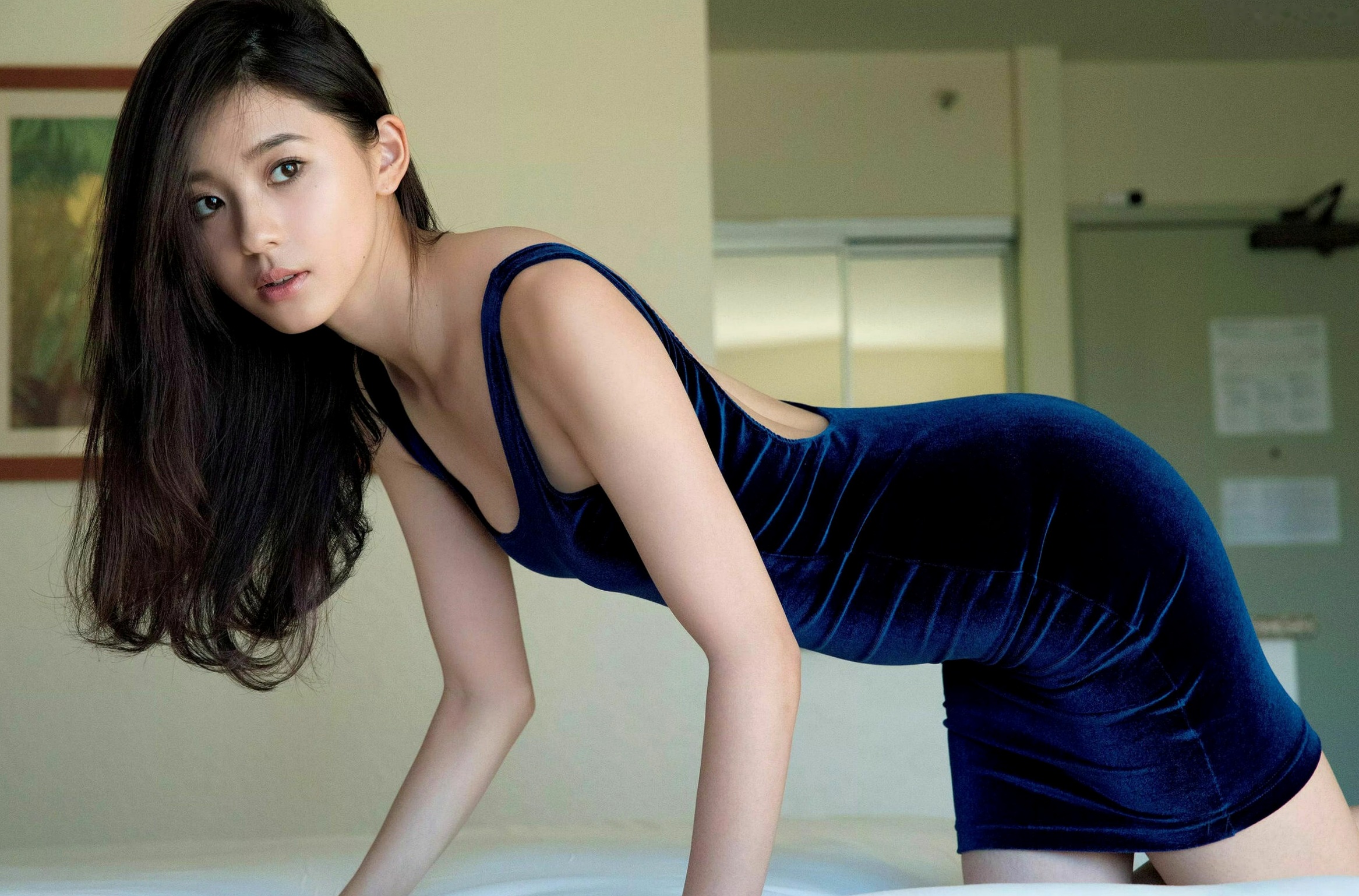 FLASH杂志精选写真:朝比奈彩、斋藤飞鸟、饭丰万理江等众女神比基尼与私房大尺度合集