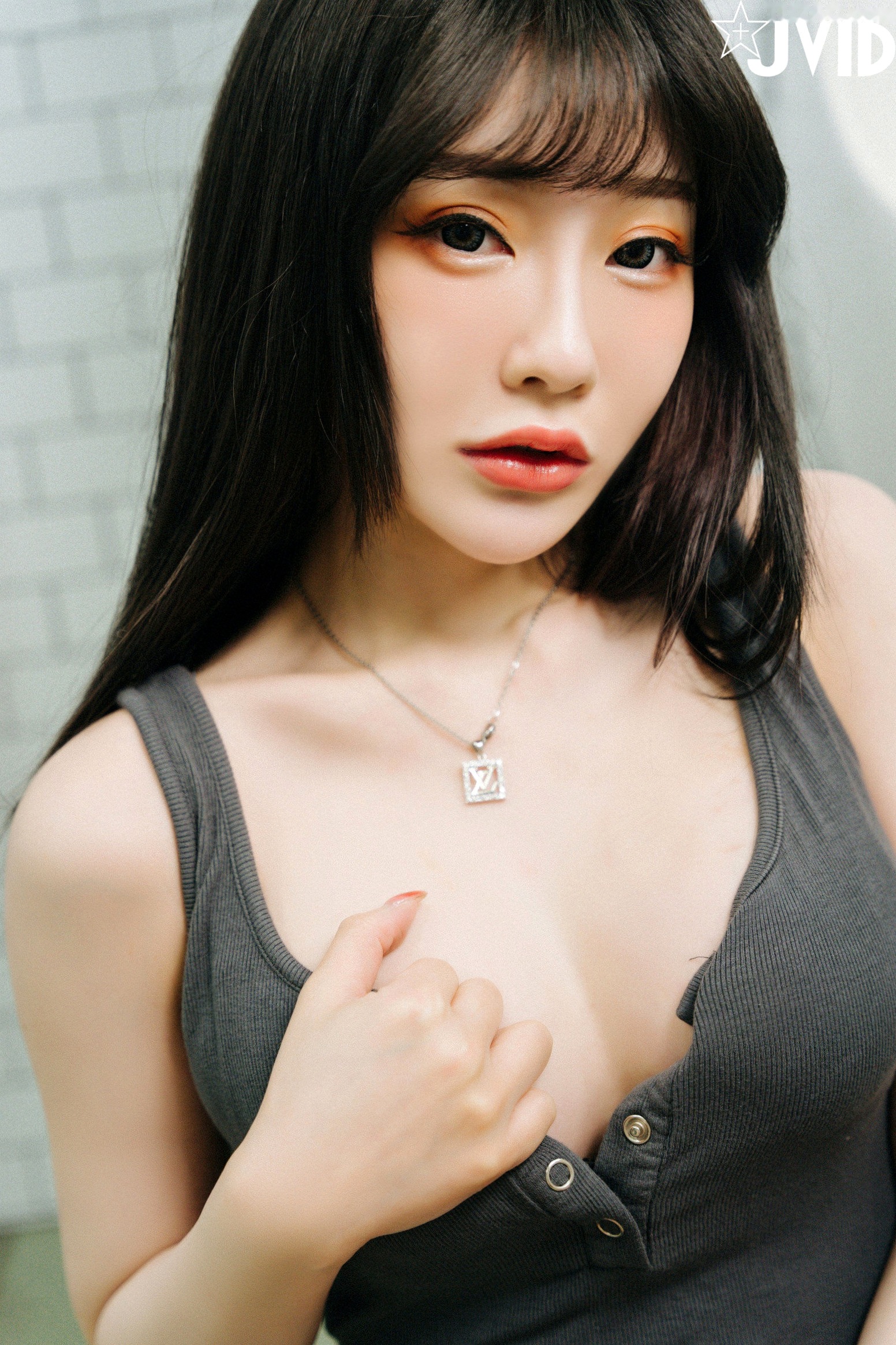 JVID-璃奈酱-Rina-公厕场景极致诱惑-大尺度私房写真-都市传说风-巨乳御姐