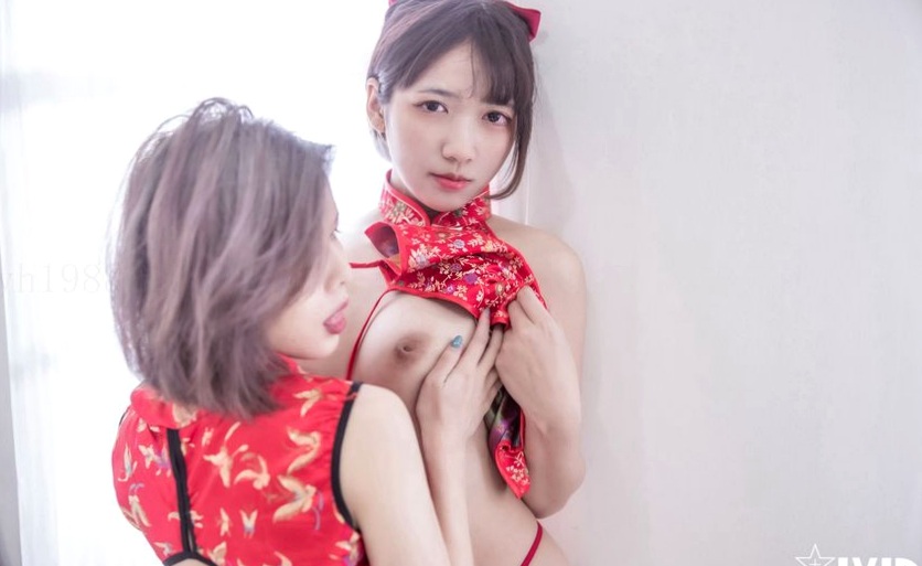 JVID写真紫欣&语芯闺蜜私房卧室互动:极致性感的大尺度诱惑与高清动态视频