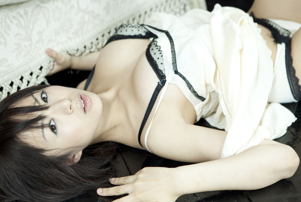 星美梨香(星美りか)-《フラチナガール ~小悪魔女子の诱惑~》