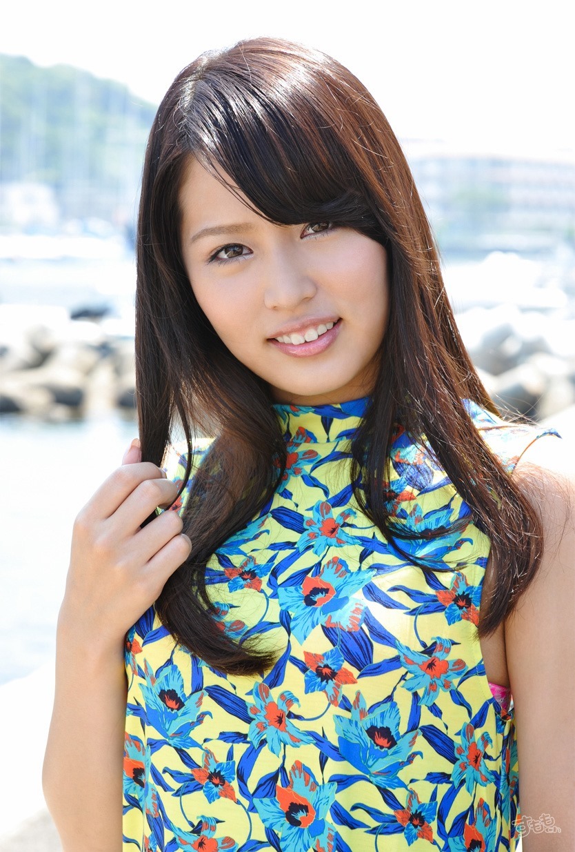 通野未帆 沙滩比基尼诱惑写真图