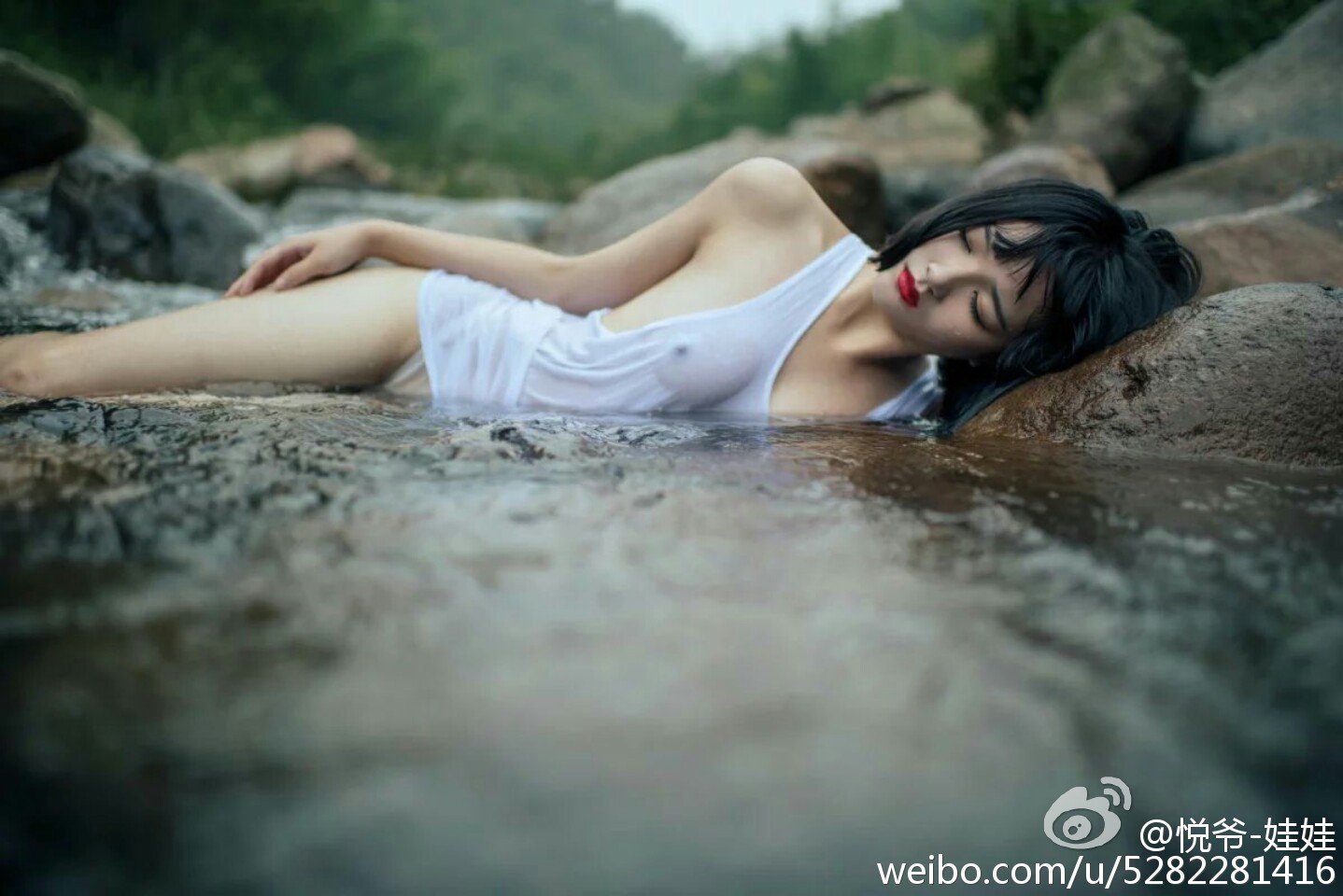 悦爷妖精 可爱女生私房写真图