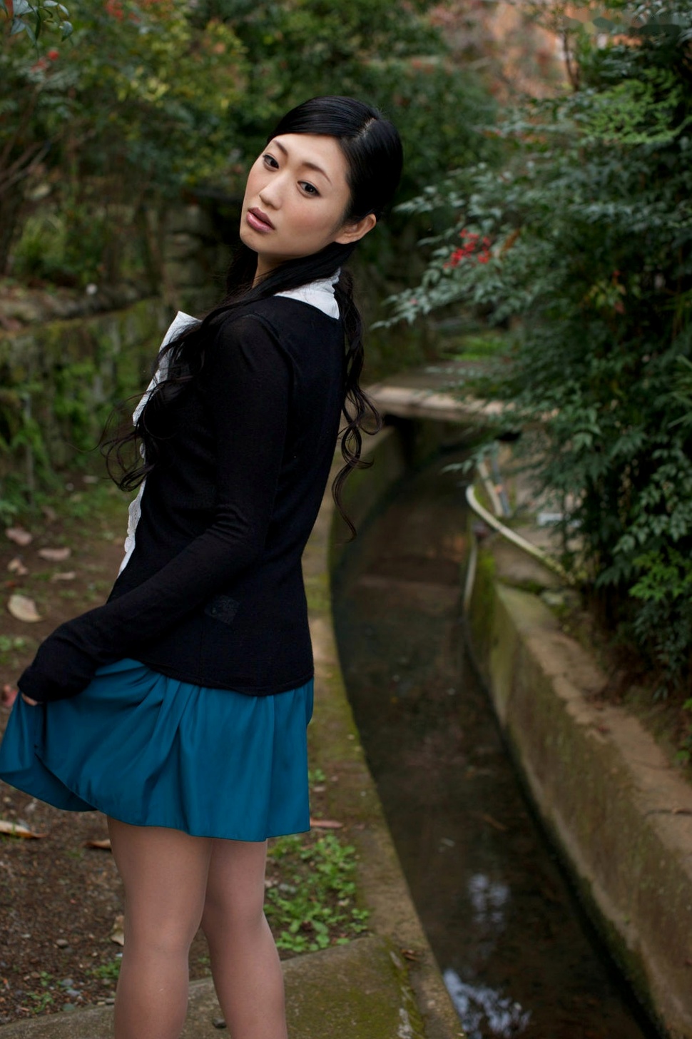 坛蜜《媚药之雾》写真集_室内私房床照_成熟魅力极致丝袜内衣诱惑