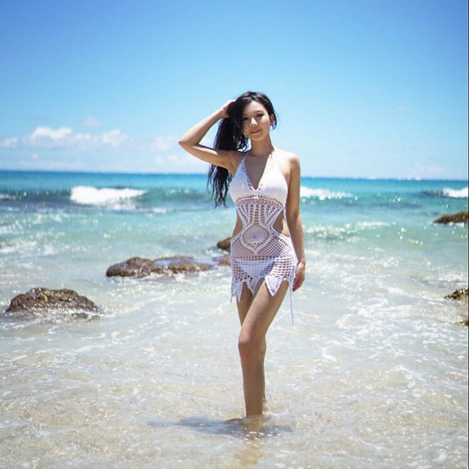 Angel Chan 超甜美香港正妹 身材也太棒了吧