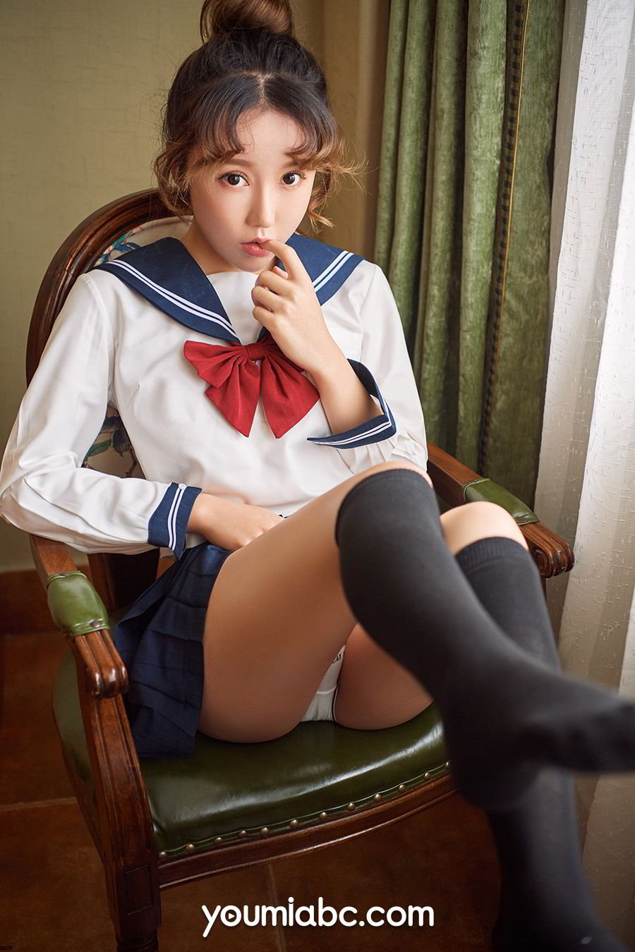 尤蜜Youmi 2020.02.13 绝色学妹 瑶瑶