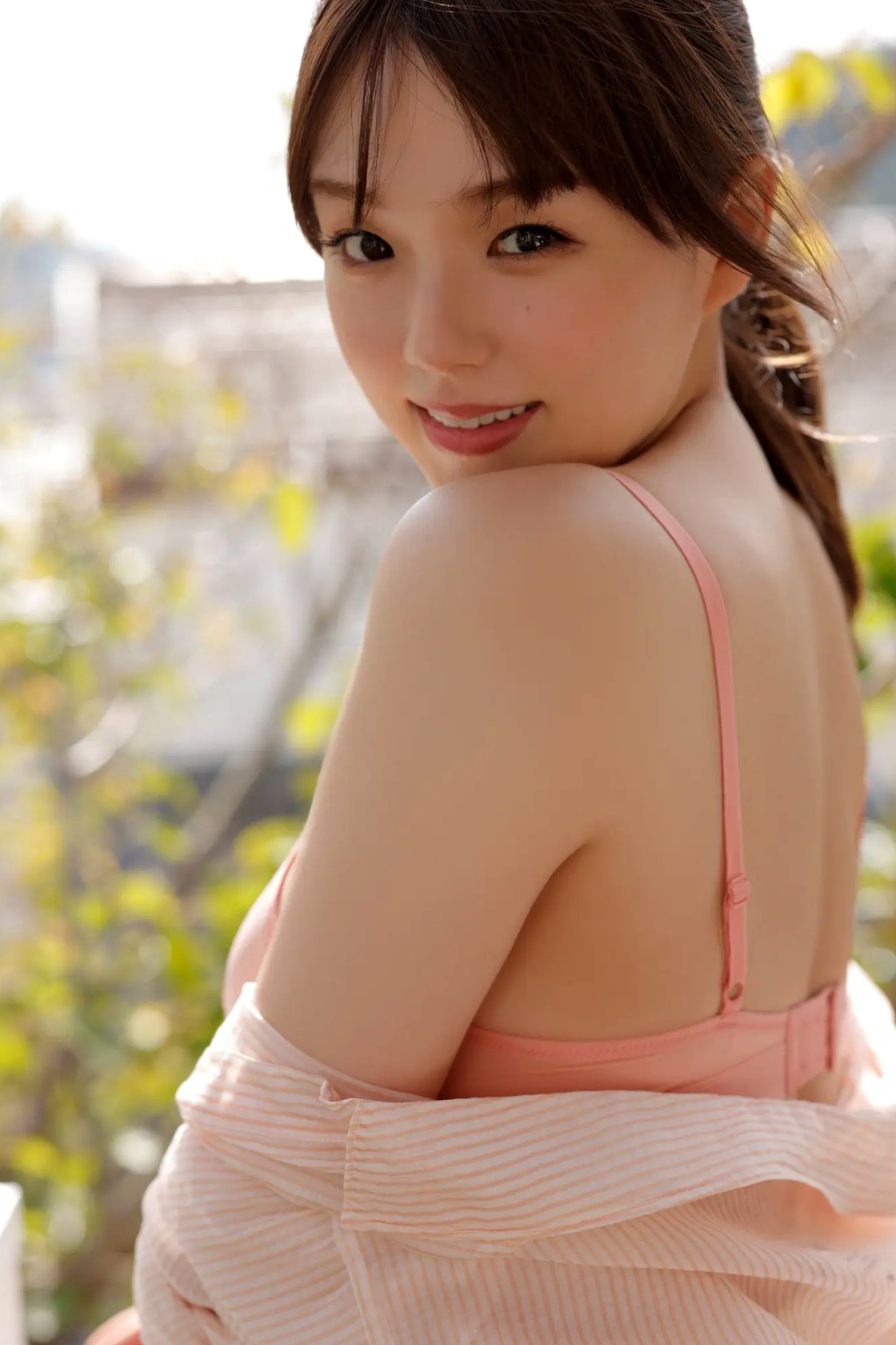 篠崎愛 - minuet 居家精选性感写真,童颜巨乳尽显妩媚气息,高清比基尼美图集
