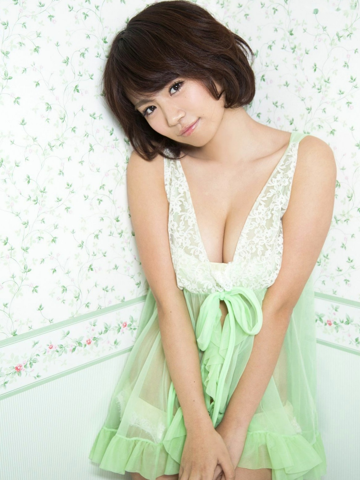 菜乃花《织姬的性感大暴走》私人内衣床拍写真,展现极致纯欲美感与火辣曲线