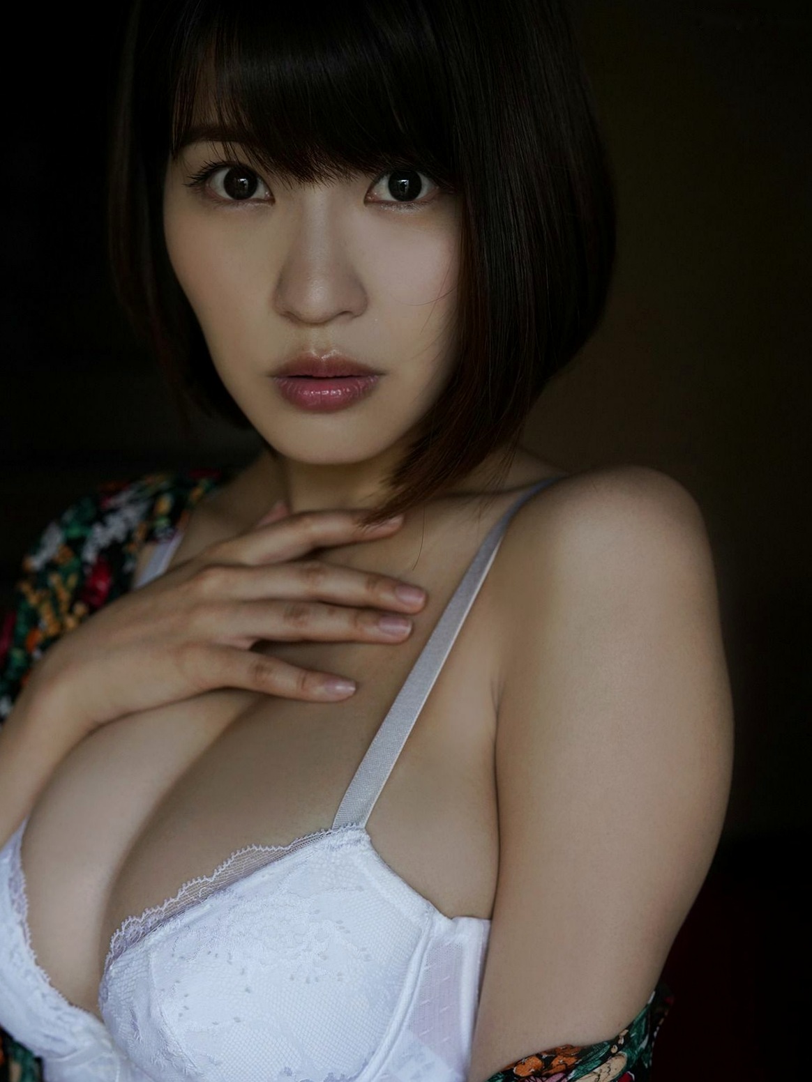 岸明日香性感私房写真:真夏のGパイSHOCK 2,纯欲短发内衣大尺度演绎,御姐气质迷人风采,40P高清作品合集