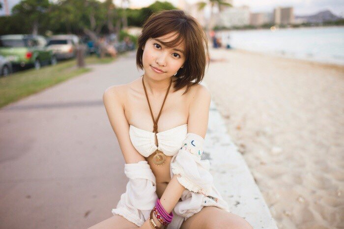 佐野雏子 小恶魔美女就算短发也是魅力难挡