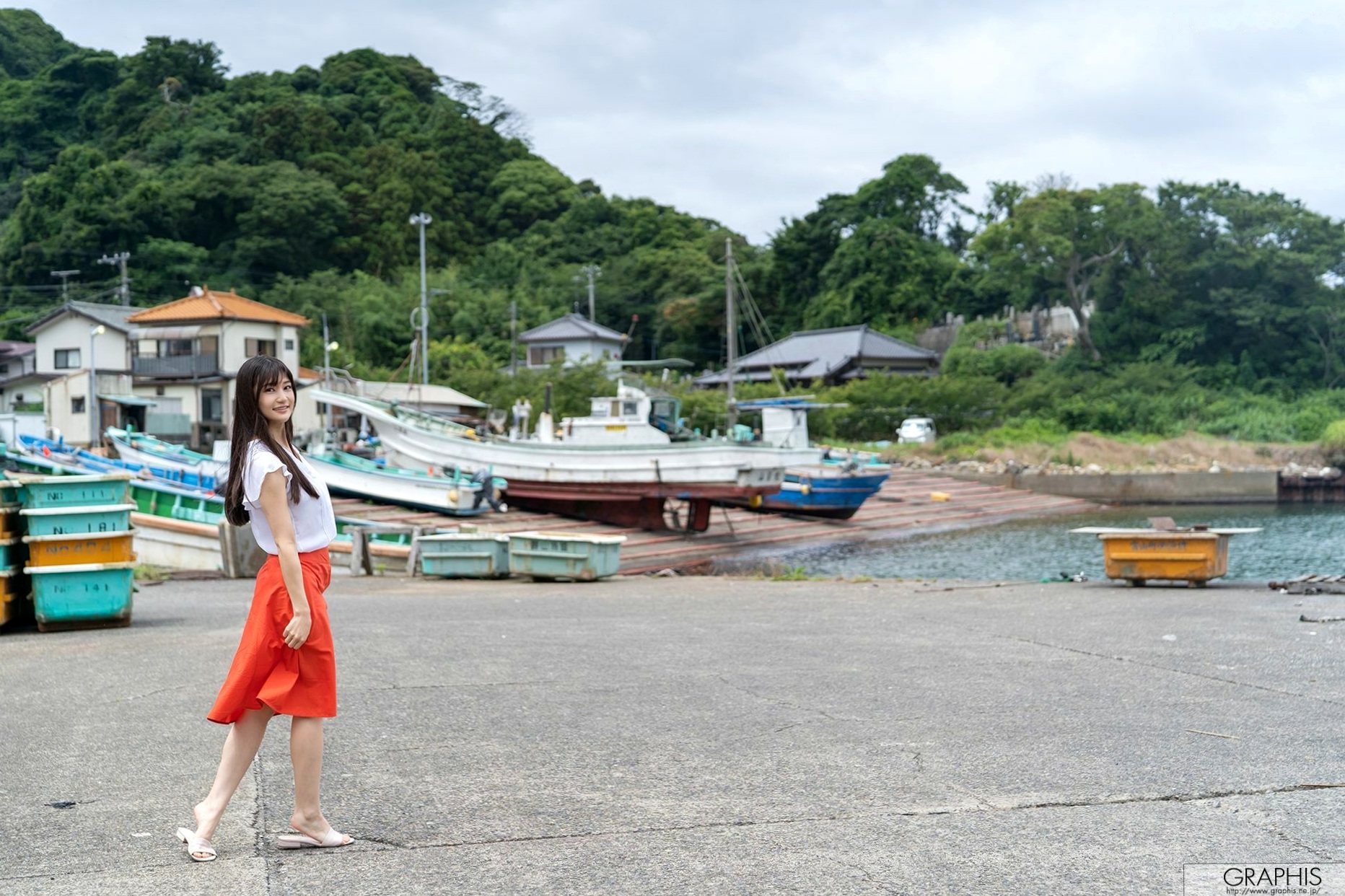 Graphis_高桥圣子《TAKAHASHO》精选写真集:和服风情与私房性感诱惑,尽显童颜巨乳魅力