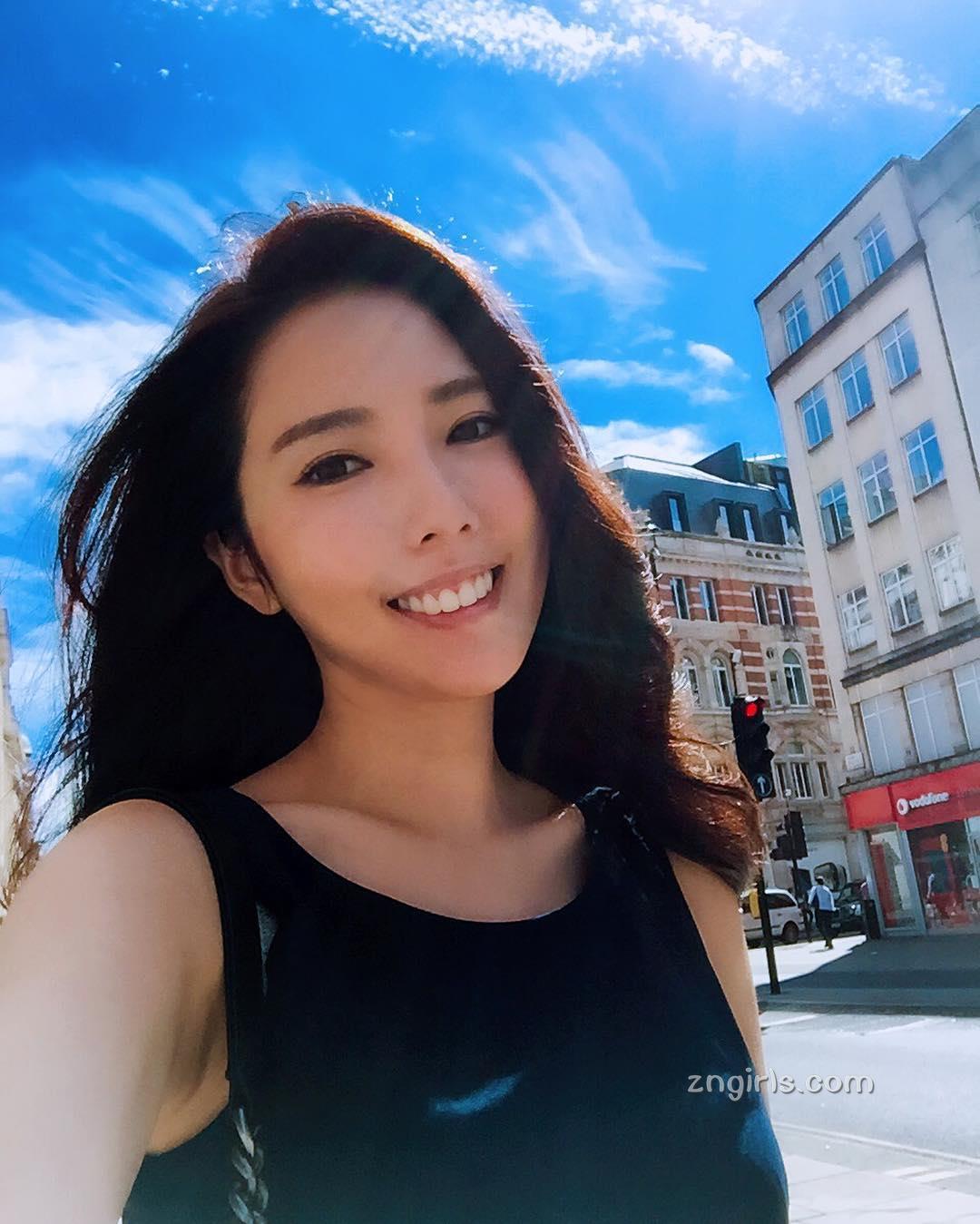 气象女主播朱琦郁 魅力非凡的气质校花