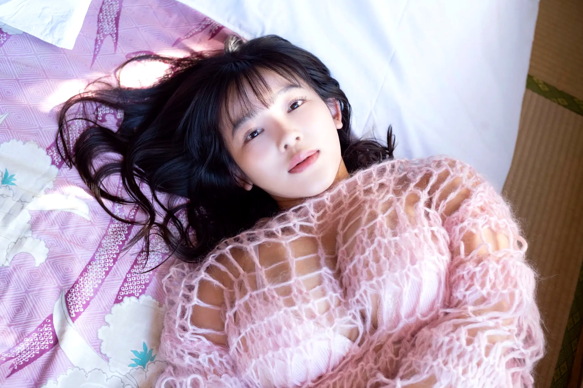 《天木じゅん - じゅんなキモチ》日式榻榻米家居私房写真 童颜巨乳性感诱惑