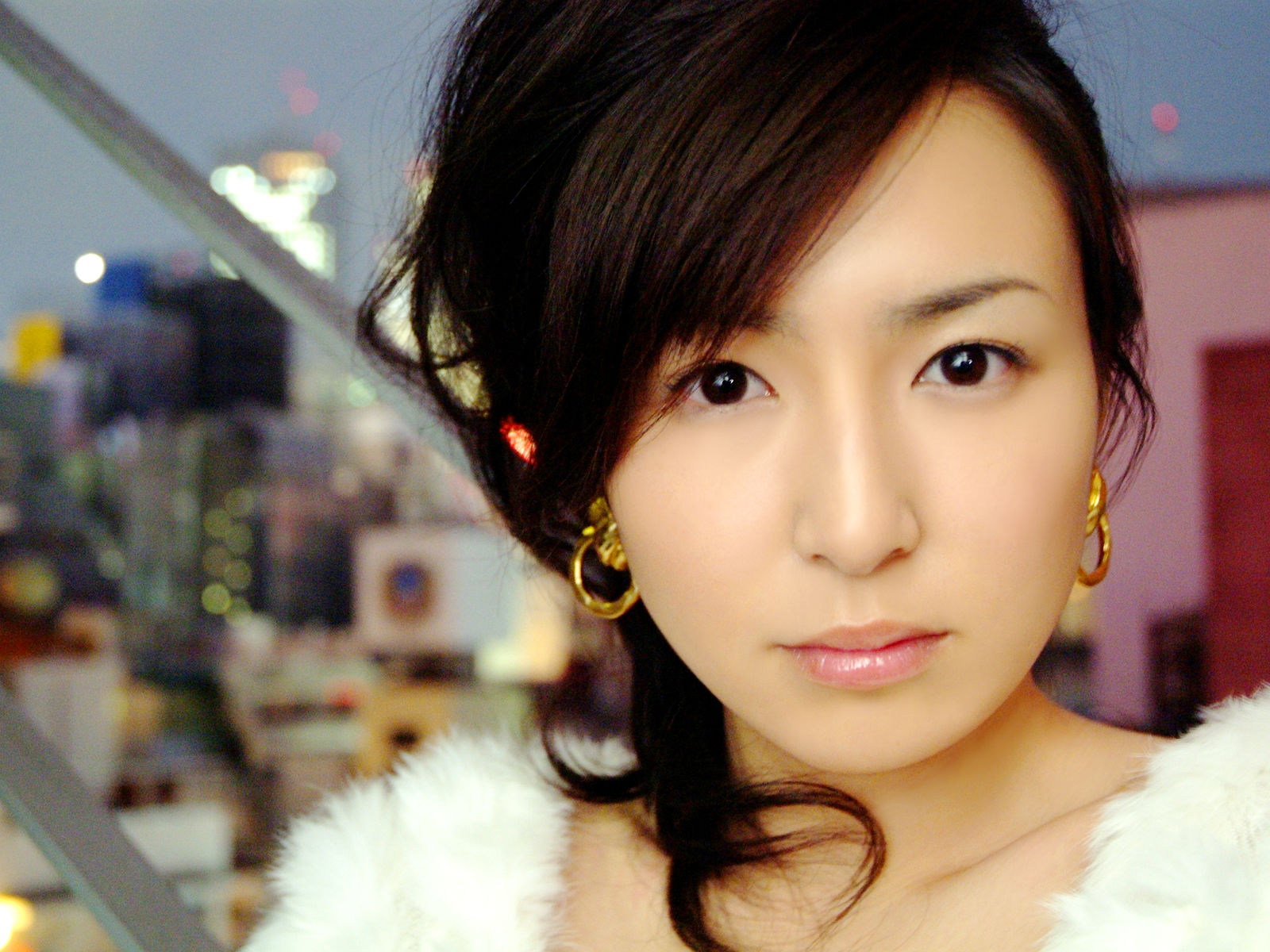石井めぐる-《Merry-Go-Round》For-side写真图
