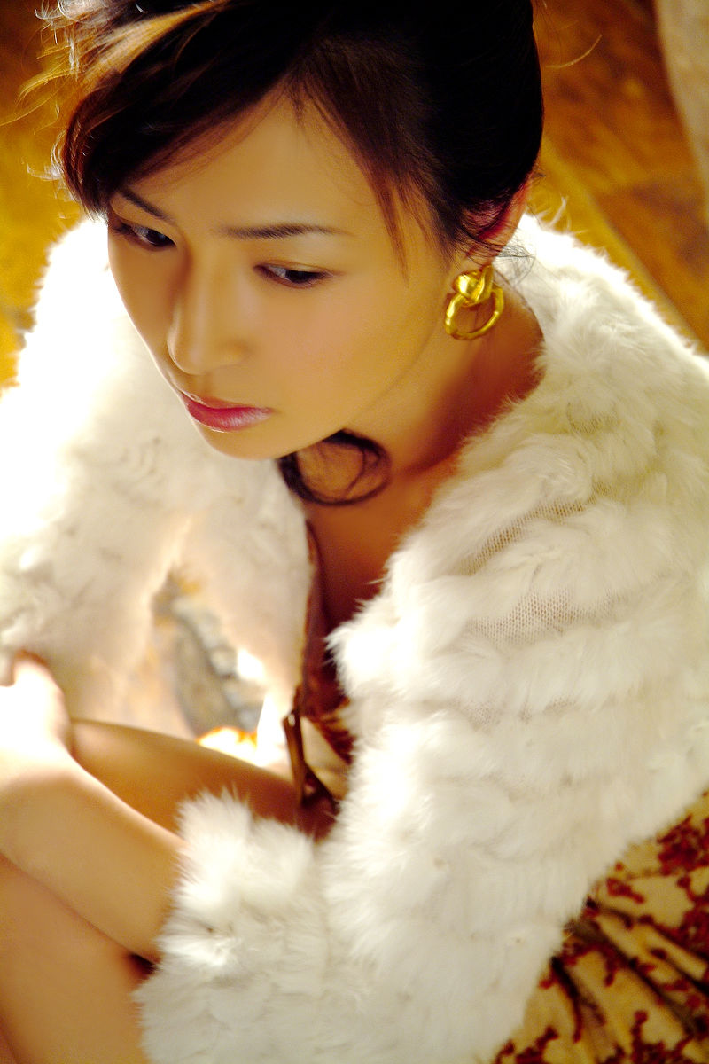 石井めぐる-《Merry-Go-Round》For-side写真图