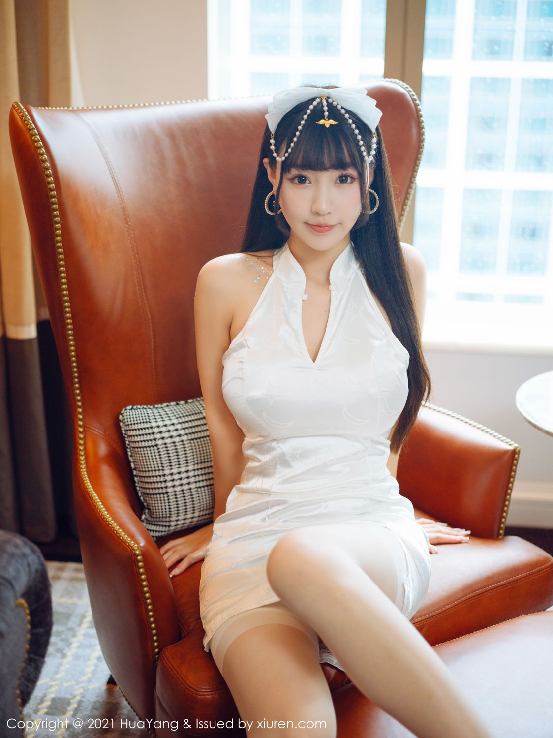 朱可儿的白色旗袍 farel参与私人订制