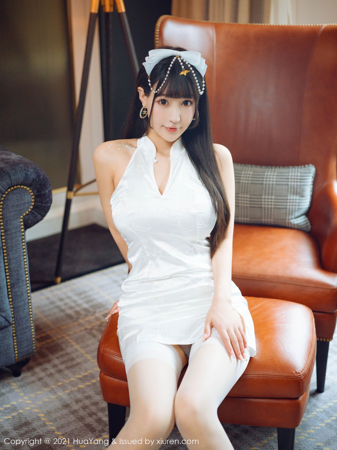朱可儿的白色旗袍 farel参与私人订制