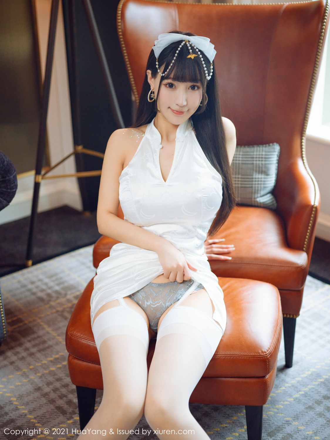 朱可儿的白色旗袍 farel参与私人订制