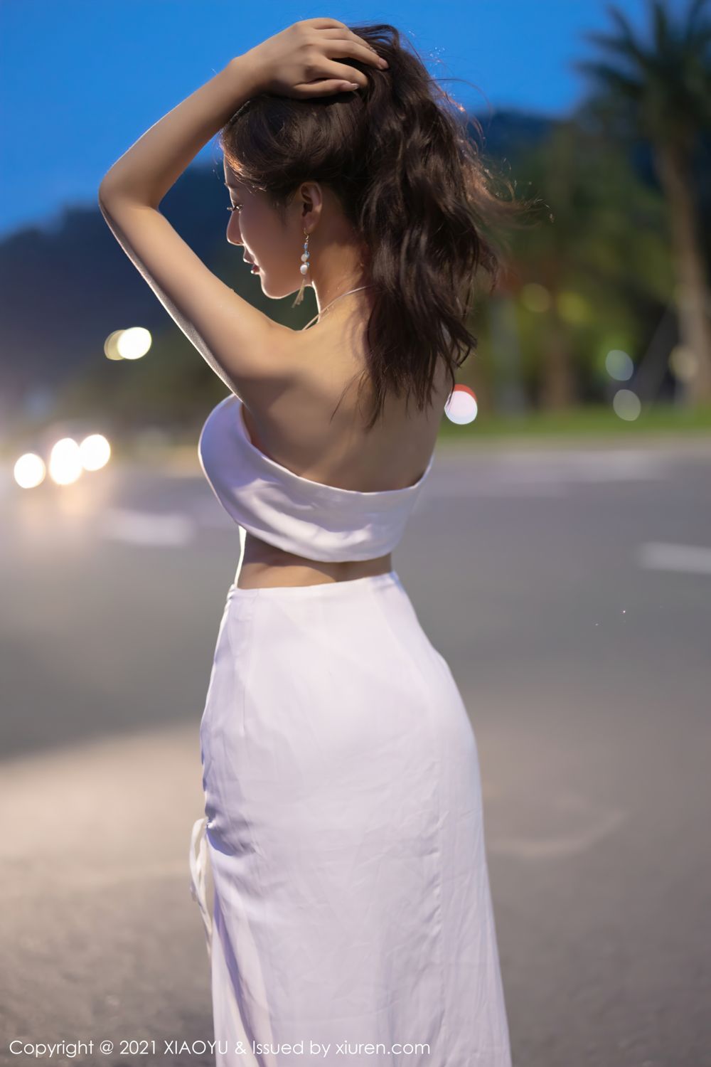 你的女神王馨瑶 外拍时尚多姿