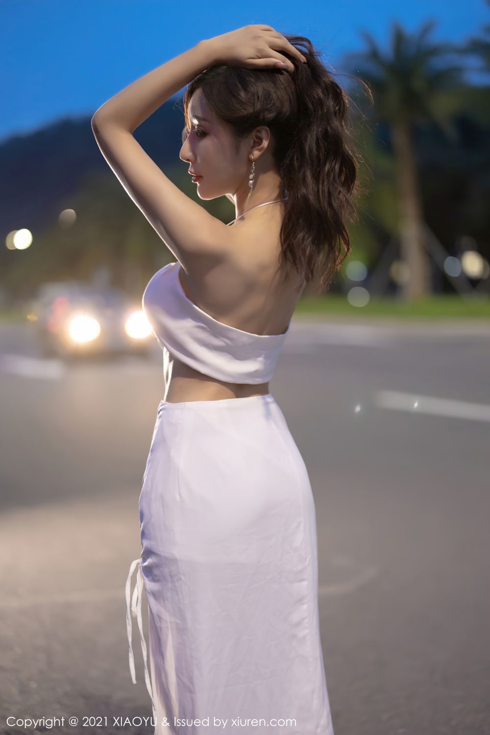 你的女神王馨瑶 外拍时尚多姿