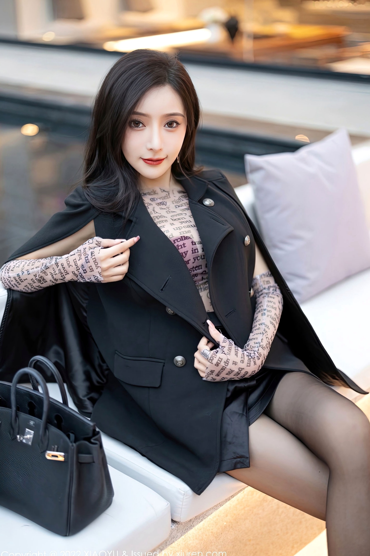 XiaoYu语画界-916-王馨瑶Yanni-极致性感诱惑写真-轻透服饰超薄黑丝私拍-无圣光大尺度