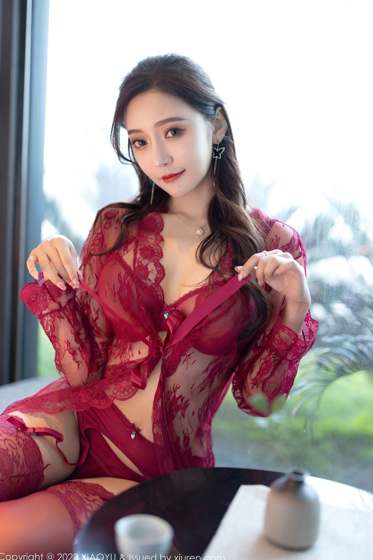 XiaoYu语画界699期:王馨瑶Yanni绝美红丝私房写真,红色蕾丝内衣诱惑尽显,冷艳性感,极品视觉盛宴