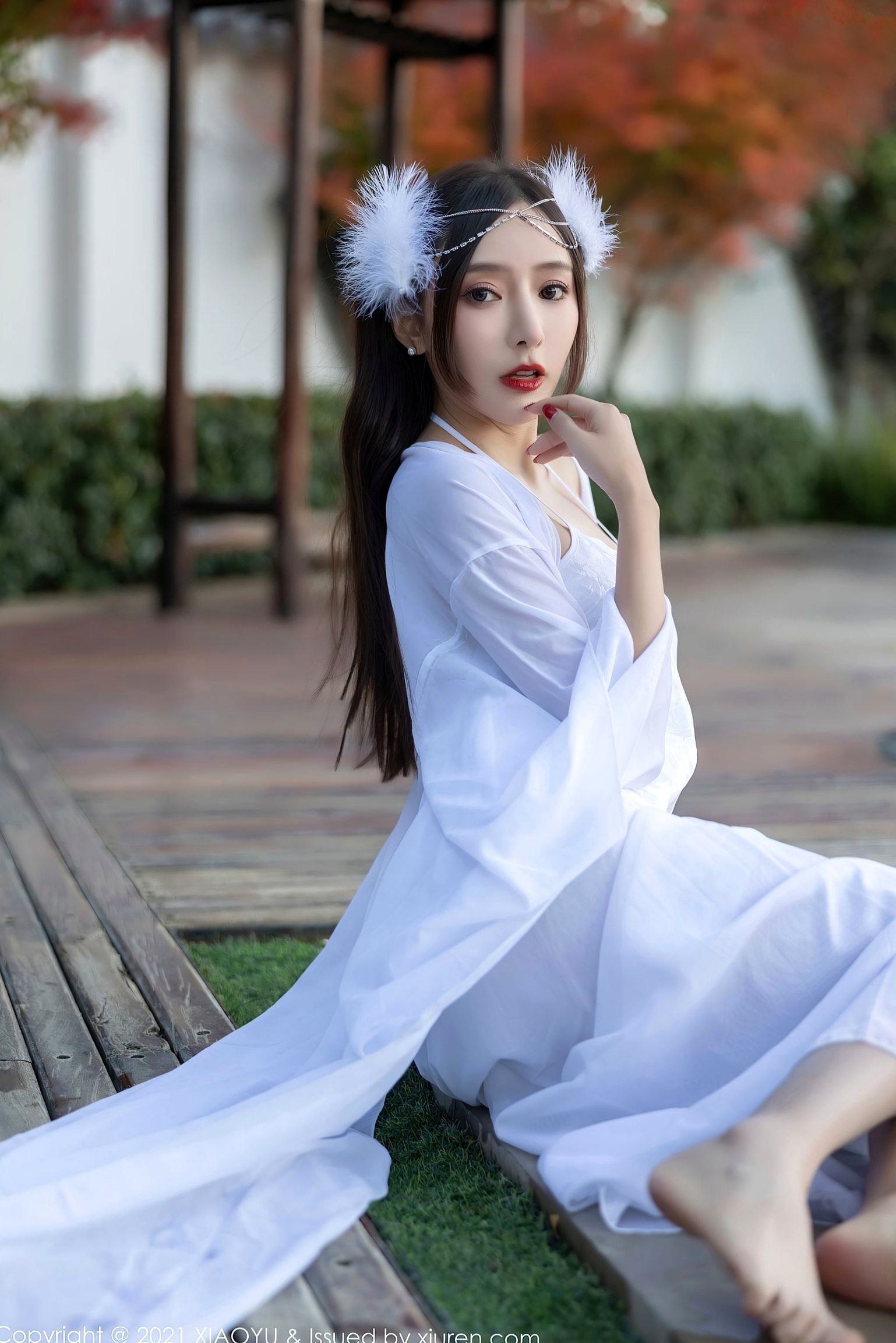 XiaoYu语画界-672-王馨瑶Yanni-云南泳池旅拍白纱古装写真-唯美户外私房大尺度合集