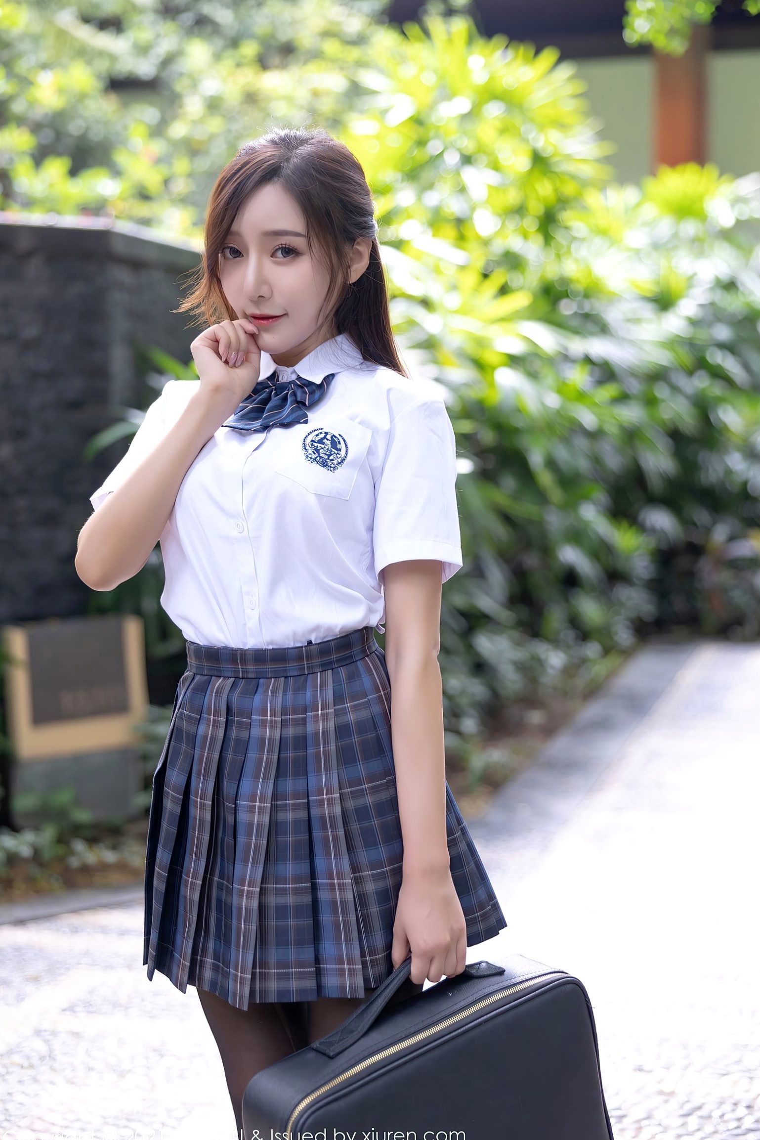 XiaoYu语画界-604-王馨瑶Yanni-JK制服主题白色蕾丝内衣-2021.08.31 - 无圣光大尺度