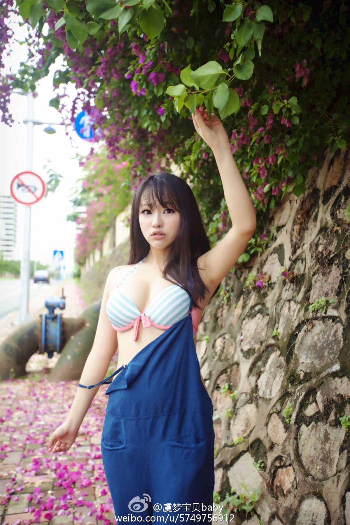 虞梦宝贝(虞梦) 巨乳肉感诱惑写真图