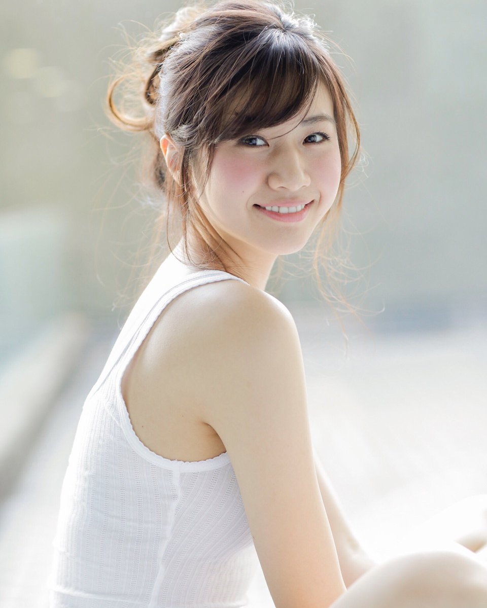 大伴理奈- 中日混血美女少女写真首秀