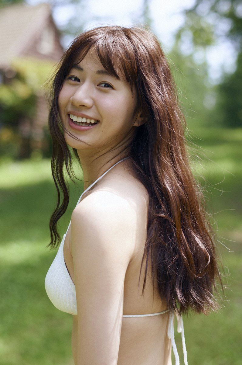 大伴理奈「見た目以上、無限大」圧倒的美ボディ
