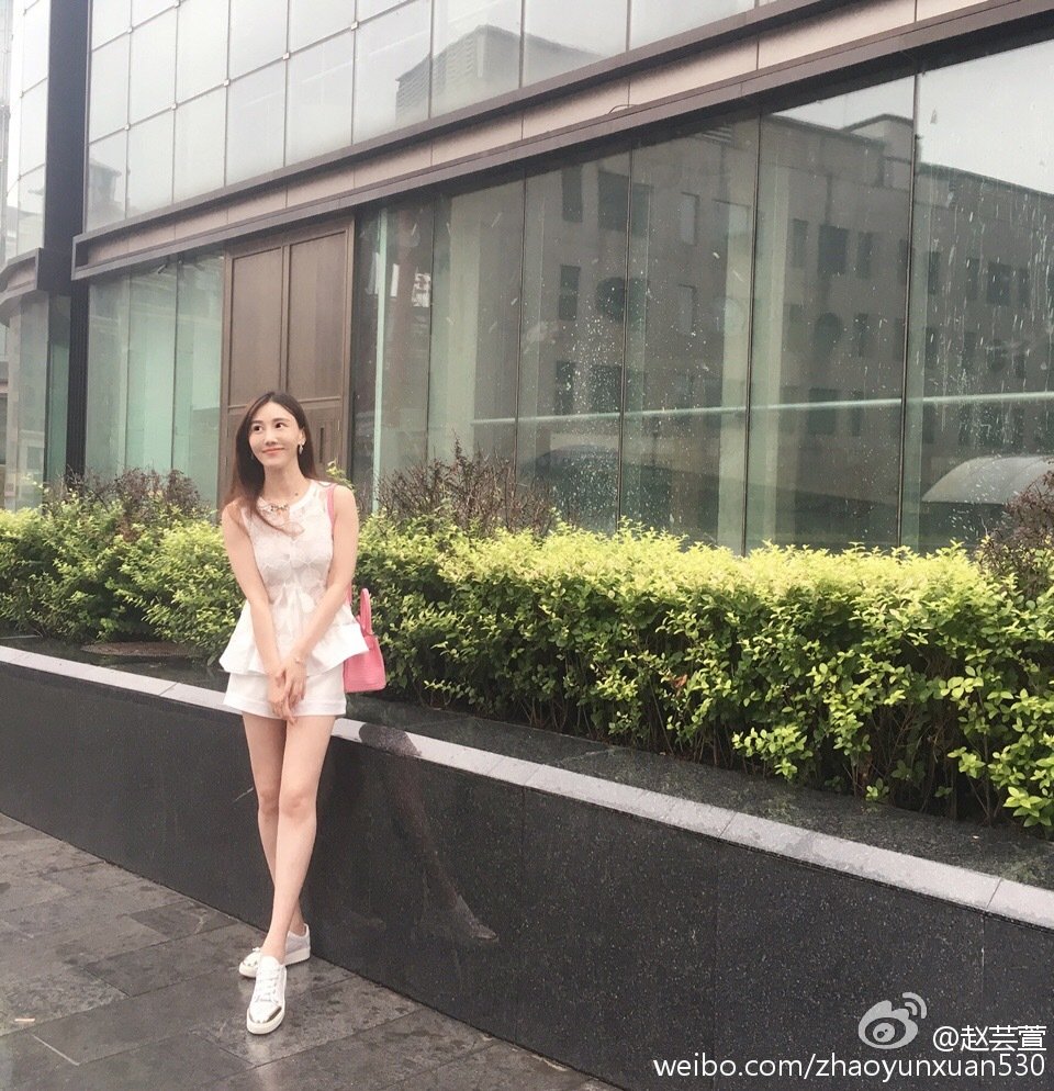 赵芸萱 微博养眼私房照诱惑写真图