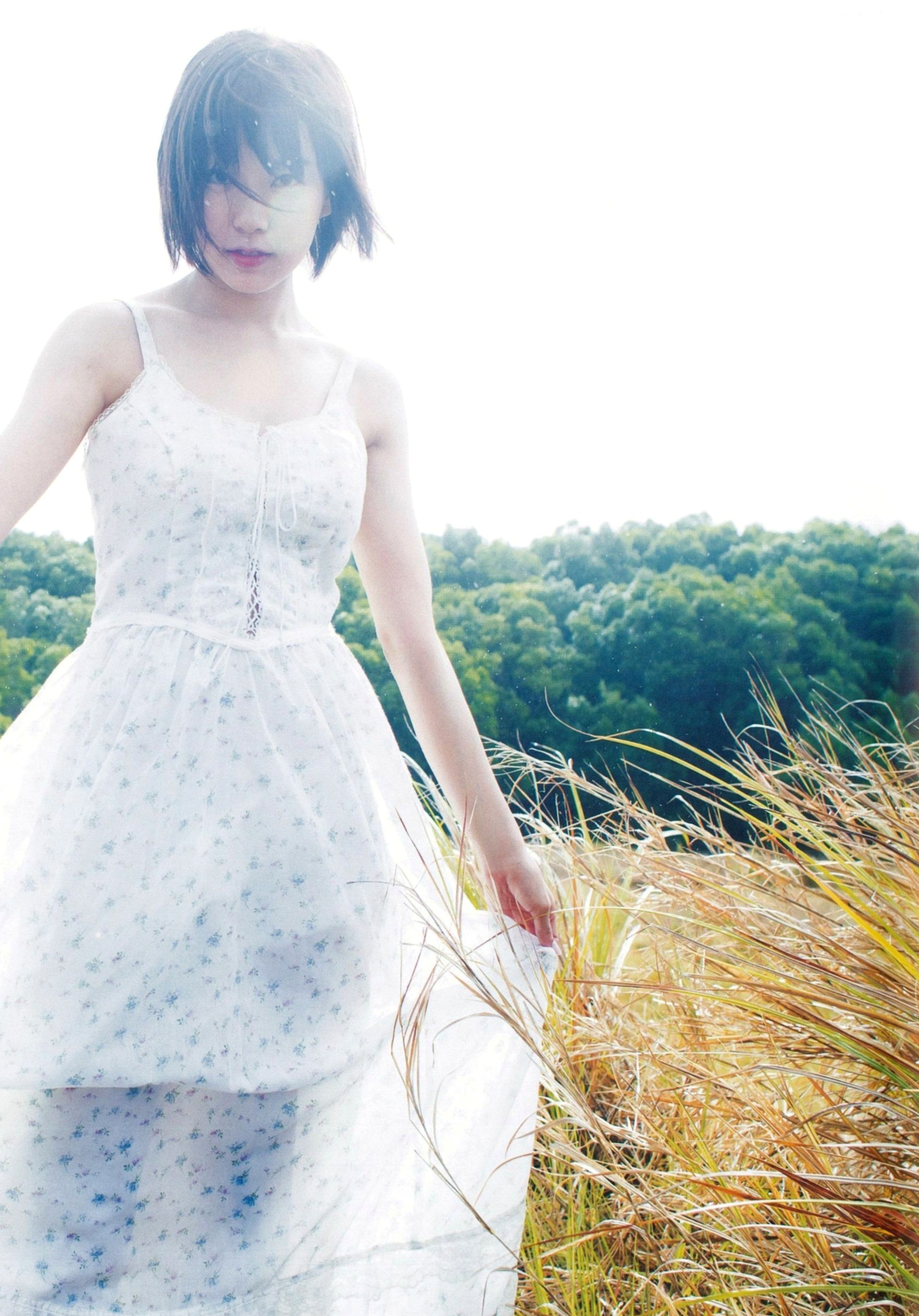 渡辺美優紀唯美写真集《MW》高清大图,私房内衣与海边清凉灵动,治愈系女神展现纯欲诱惑之美