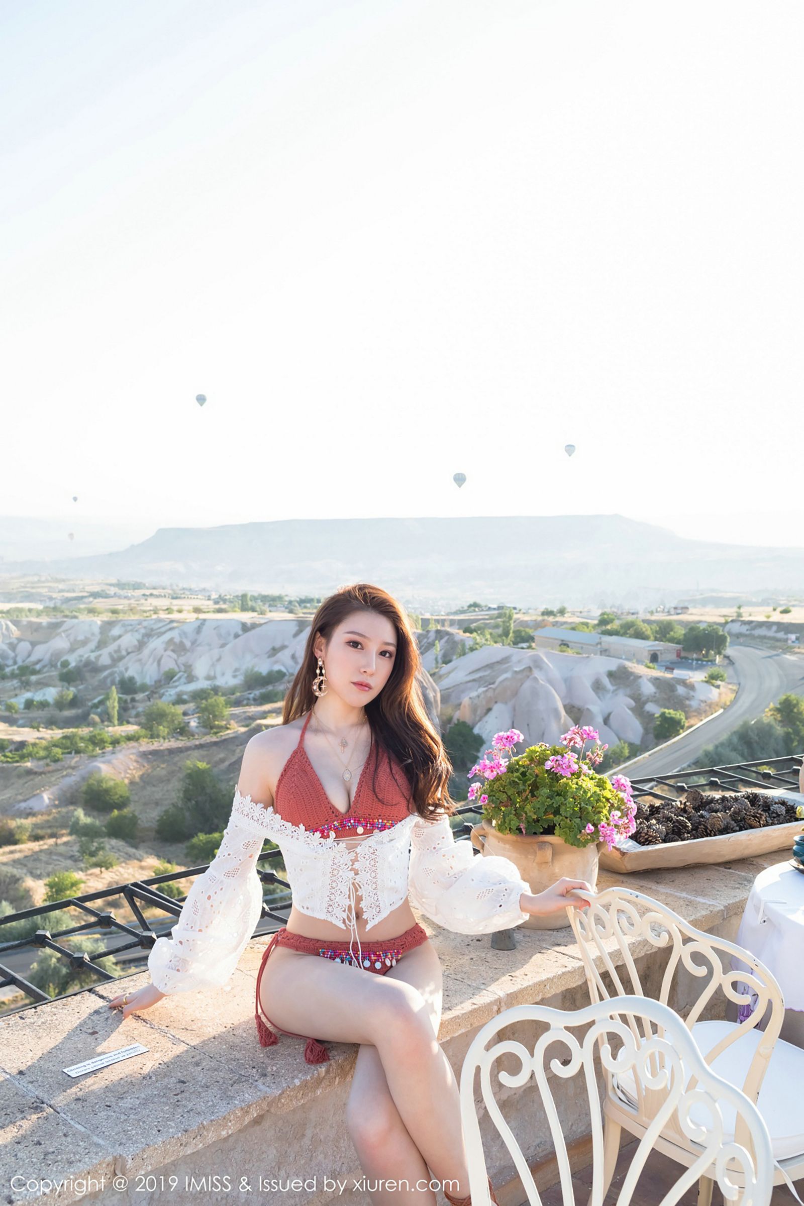 气质女神刘奕宁 一颦一笑美目流盼