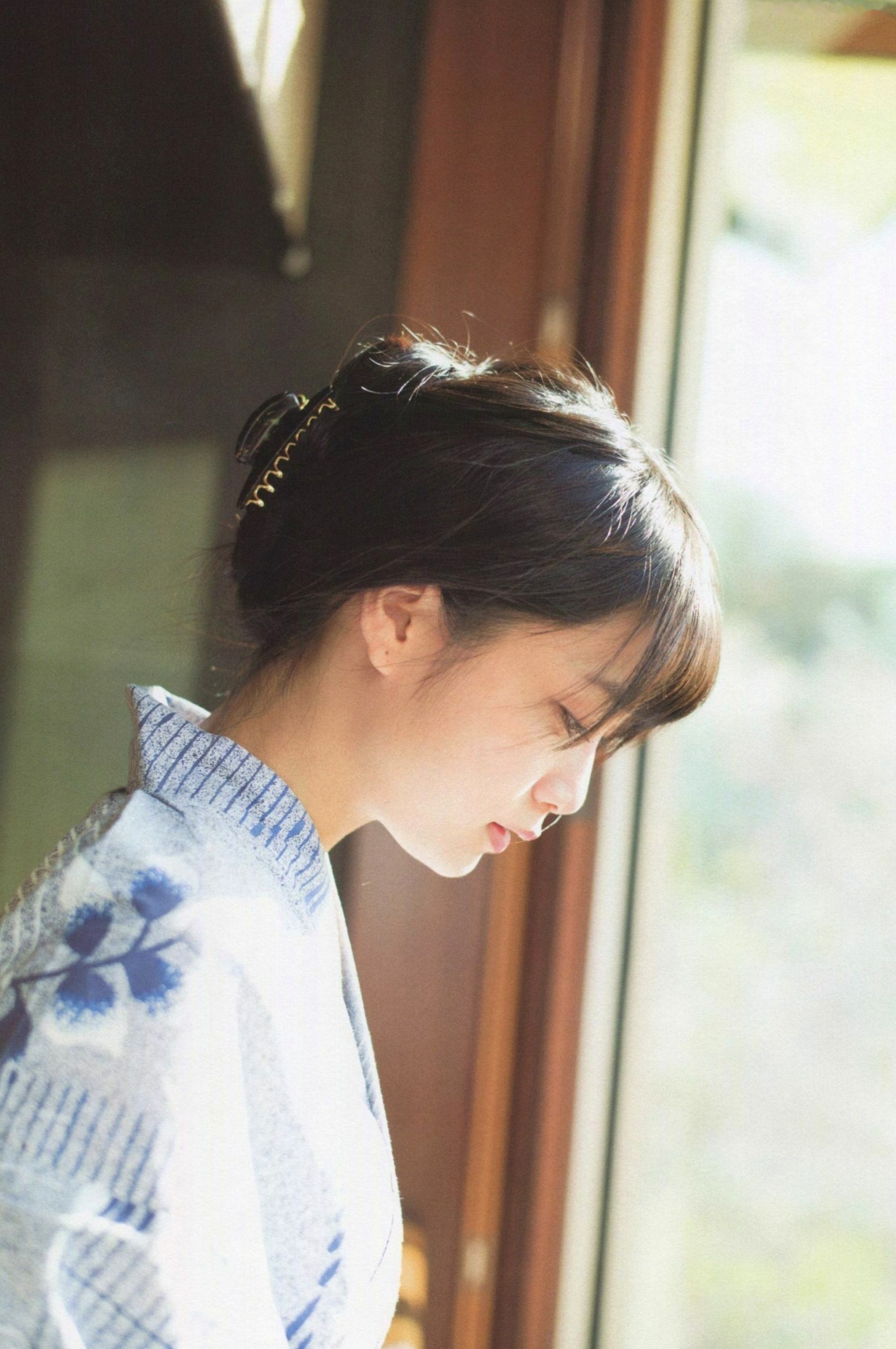 PB写真集_深川麻衣《ずっと、そばにいたい》:海边户外清新自然写实,治愈系甜美女神风